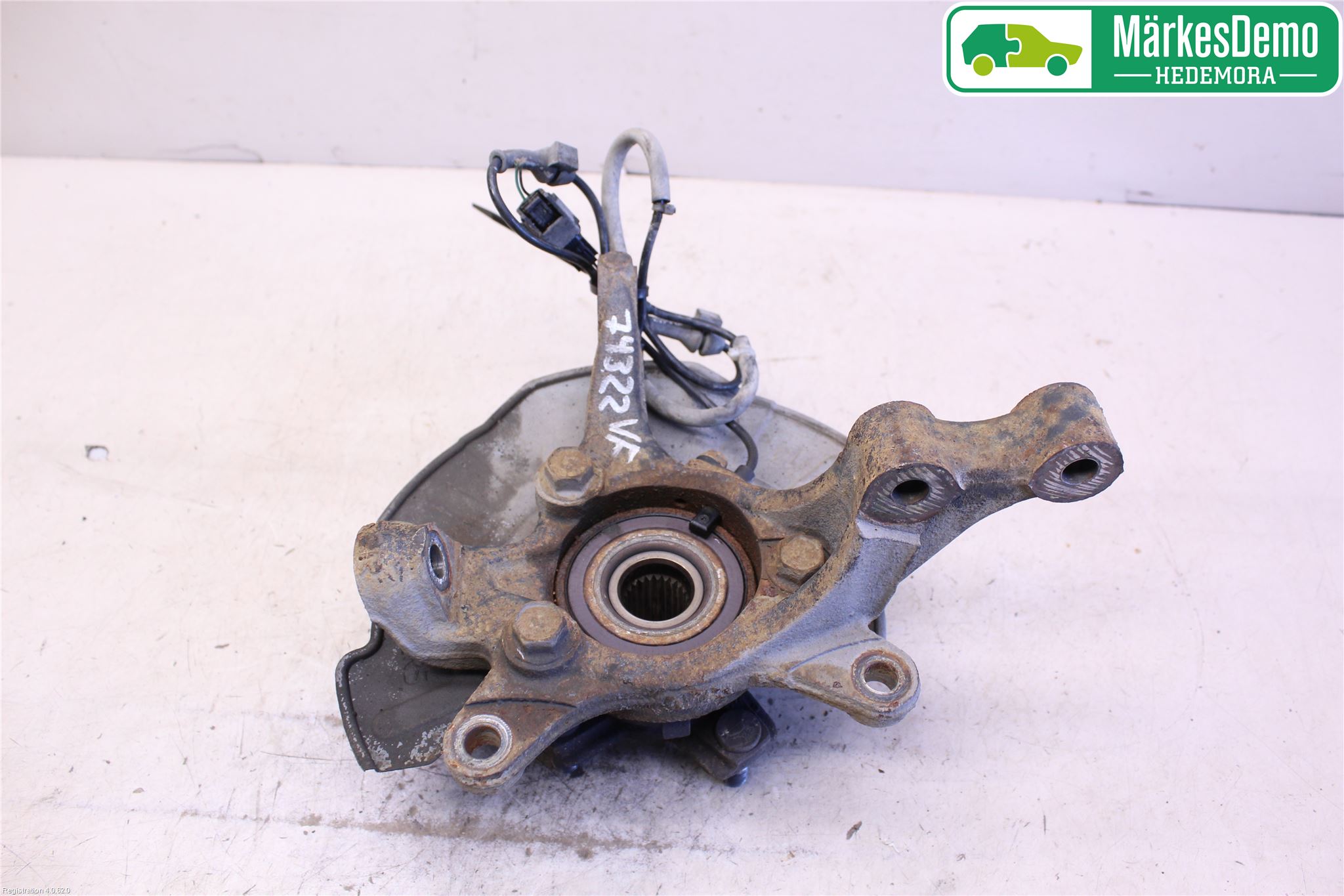 Suzuki SWIFT 17-24 Styrspindel Lagerhus Vä