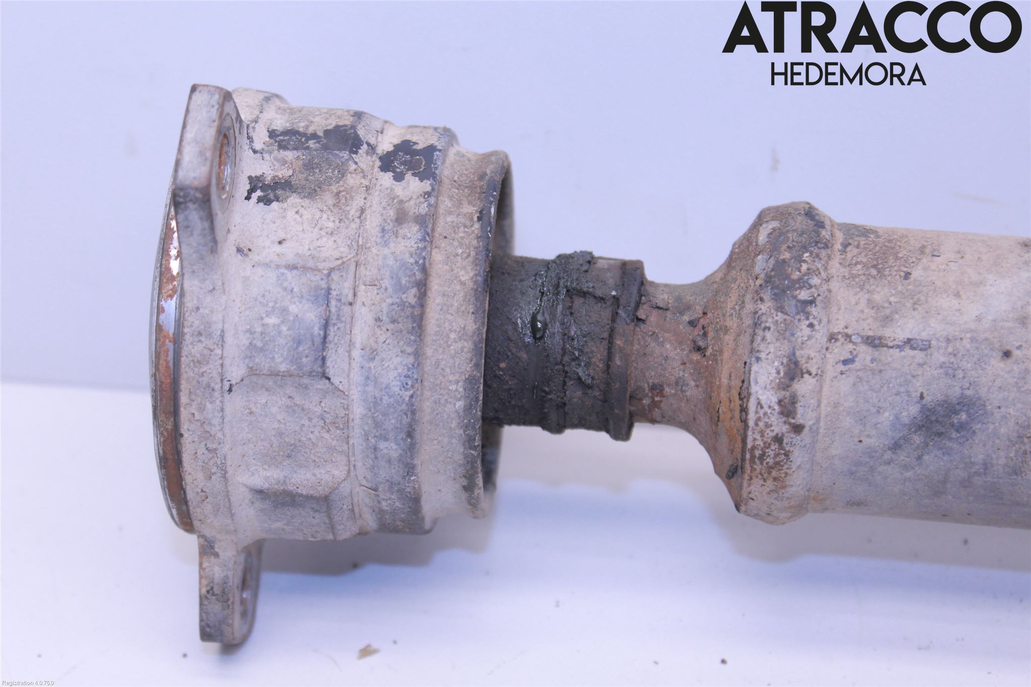 Mitsubishi L200 06-15 Mellanaxel Främre 4Wd