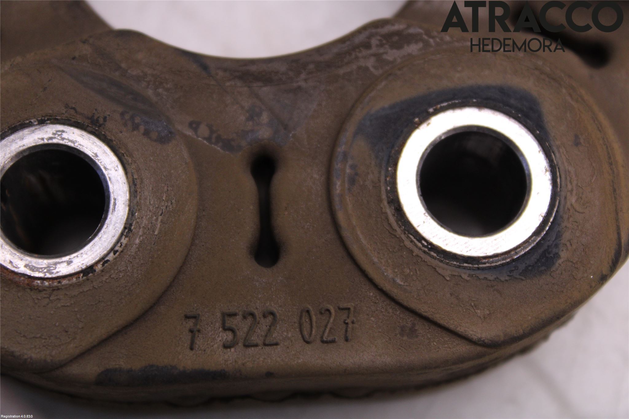 BMW 5 G30/G31/F90 17-23 Mellanaxel Gummiknut