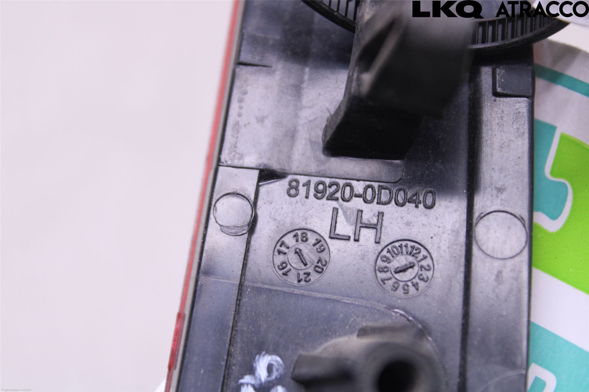 Toyota YARIS XP130 15-20 Dimljus/Reflex Bak