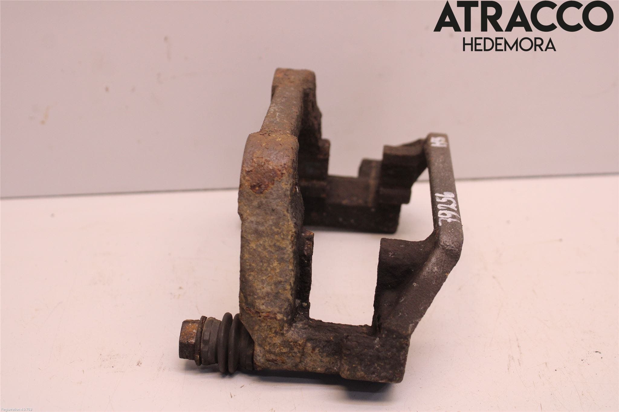 Volvo XC70 14-16 Bromsokshållare