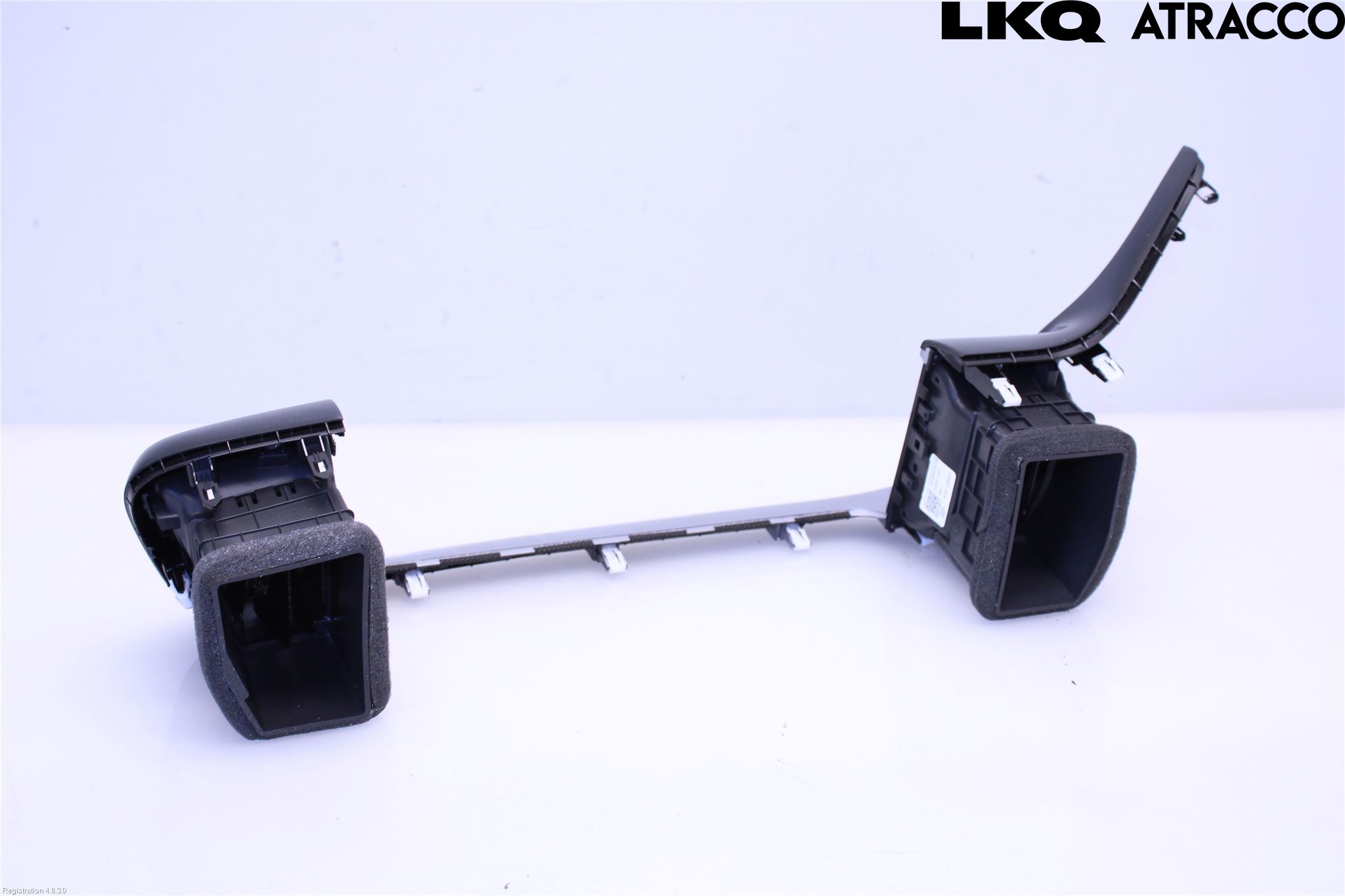 Kia XCEED 19- Instrumentbräda Inlägg-Dekorlist