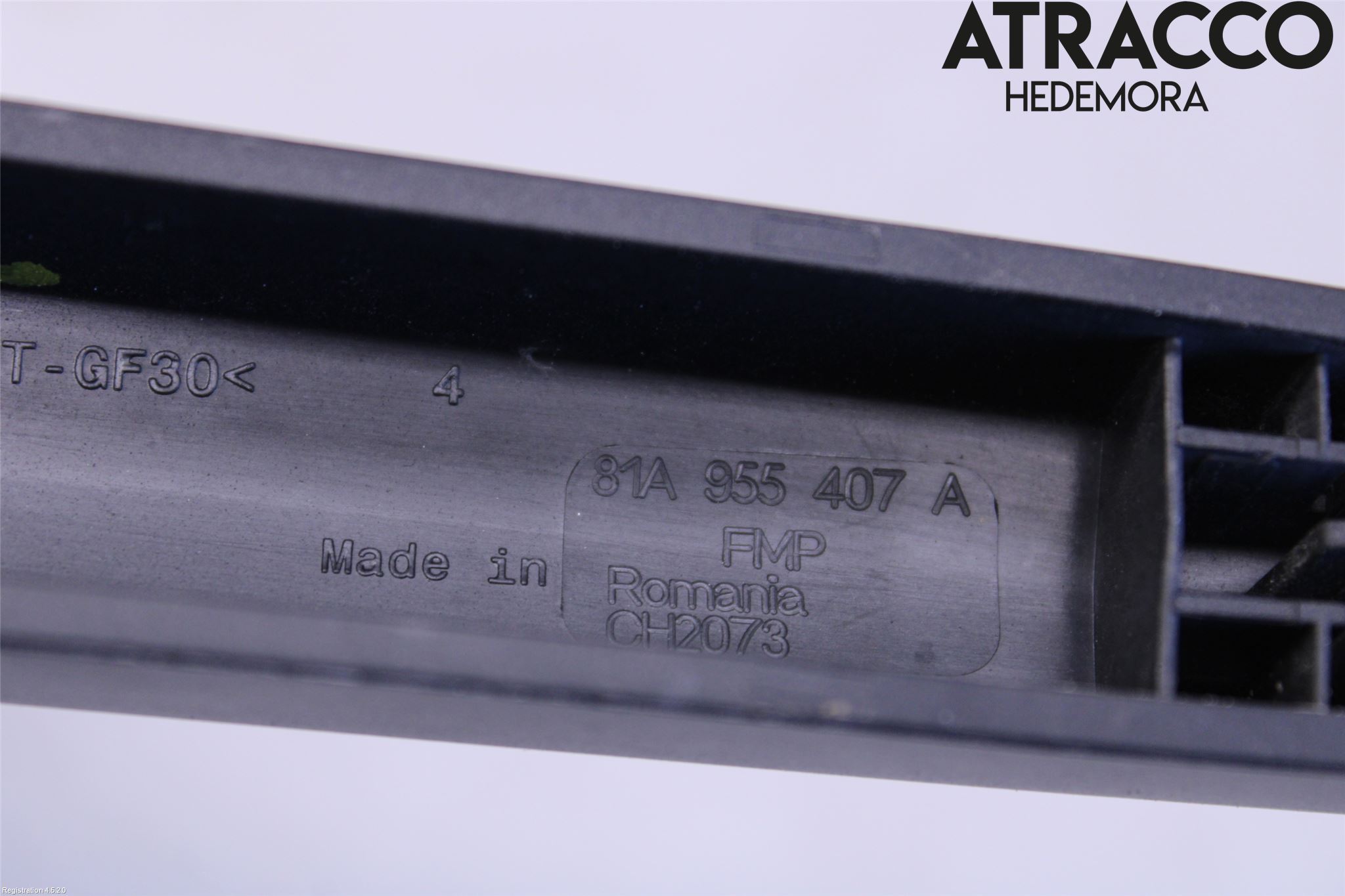 Audi Q2/SQ2 17- Torkararm-Bakruta