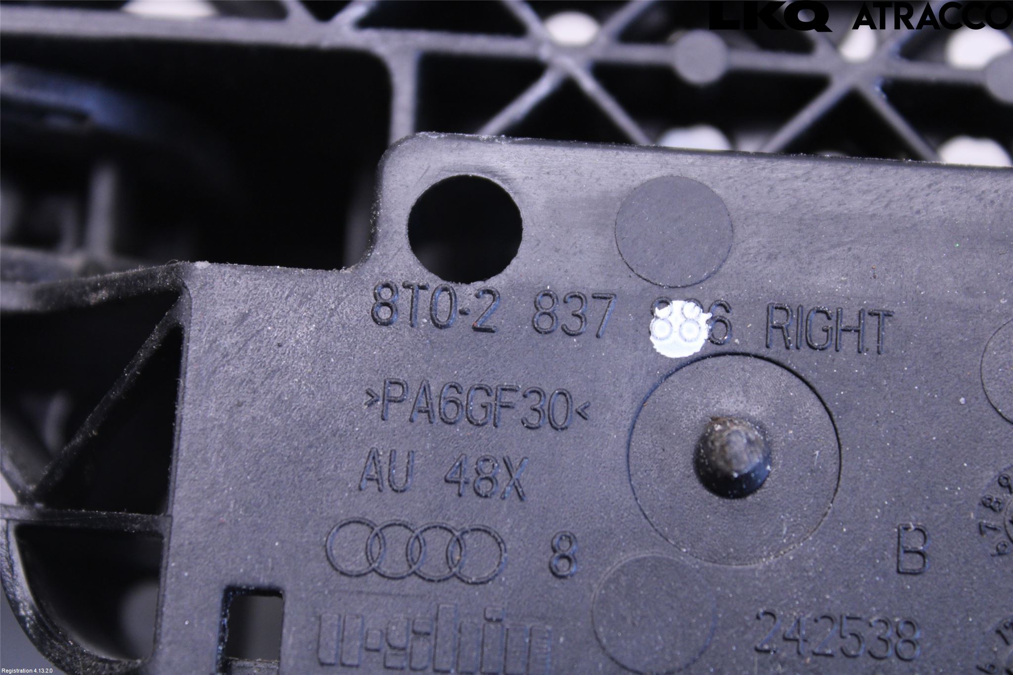 Audi Q5 09-16 Dörrhandtag Yttre Hö
