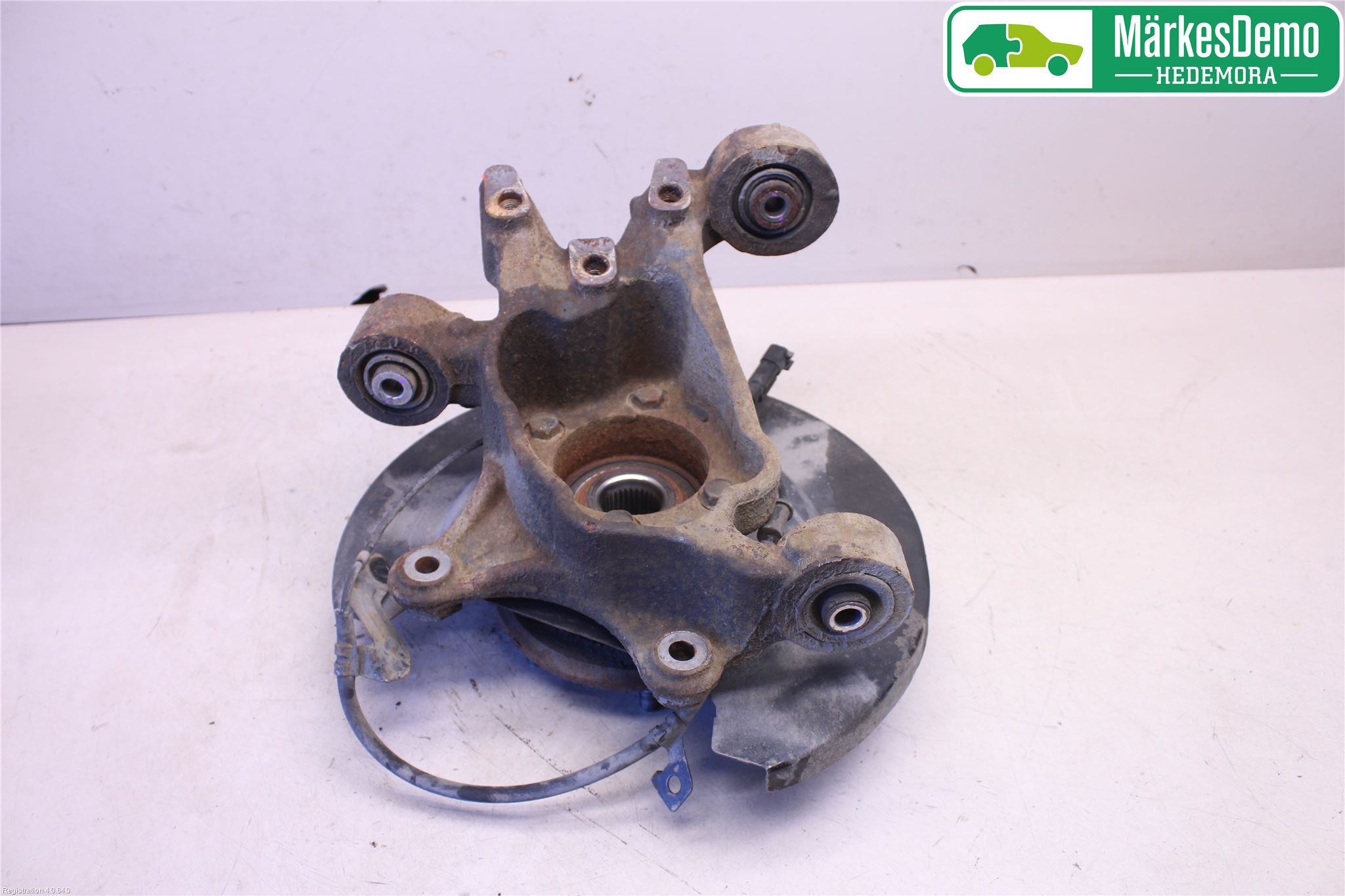 Fiat FREEMONT Hjullagerhus-Spindel Vä B