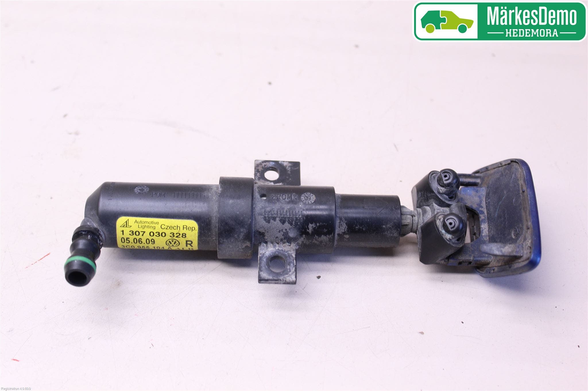 Volkswagen VW PASSAT 05-11 Spolarmunstycke Strålkastare