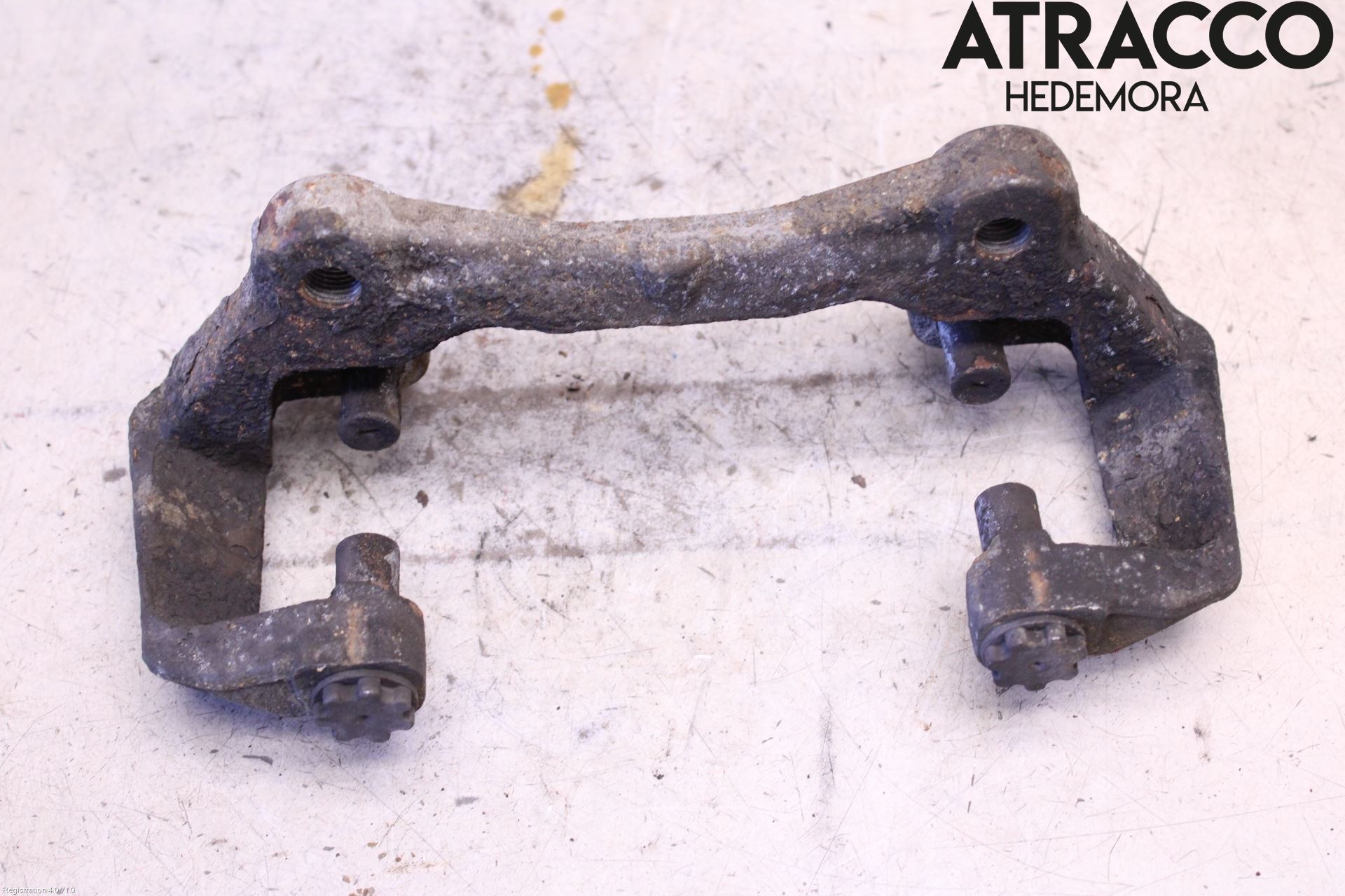 Audi Q5 09-16 Bromsokshållare