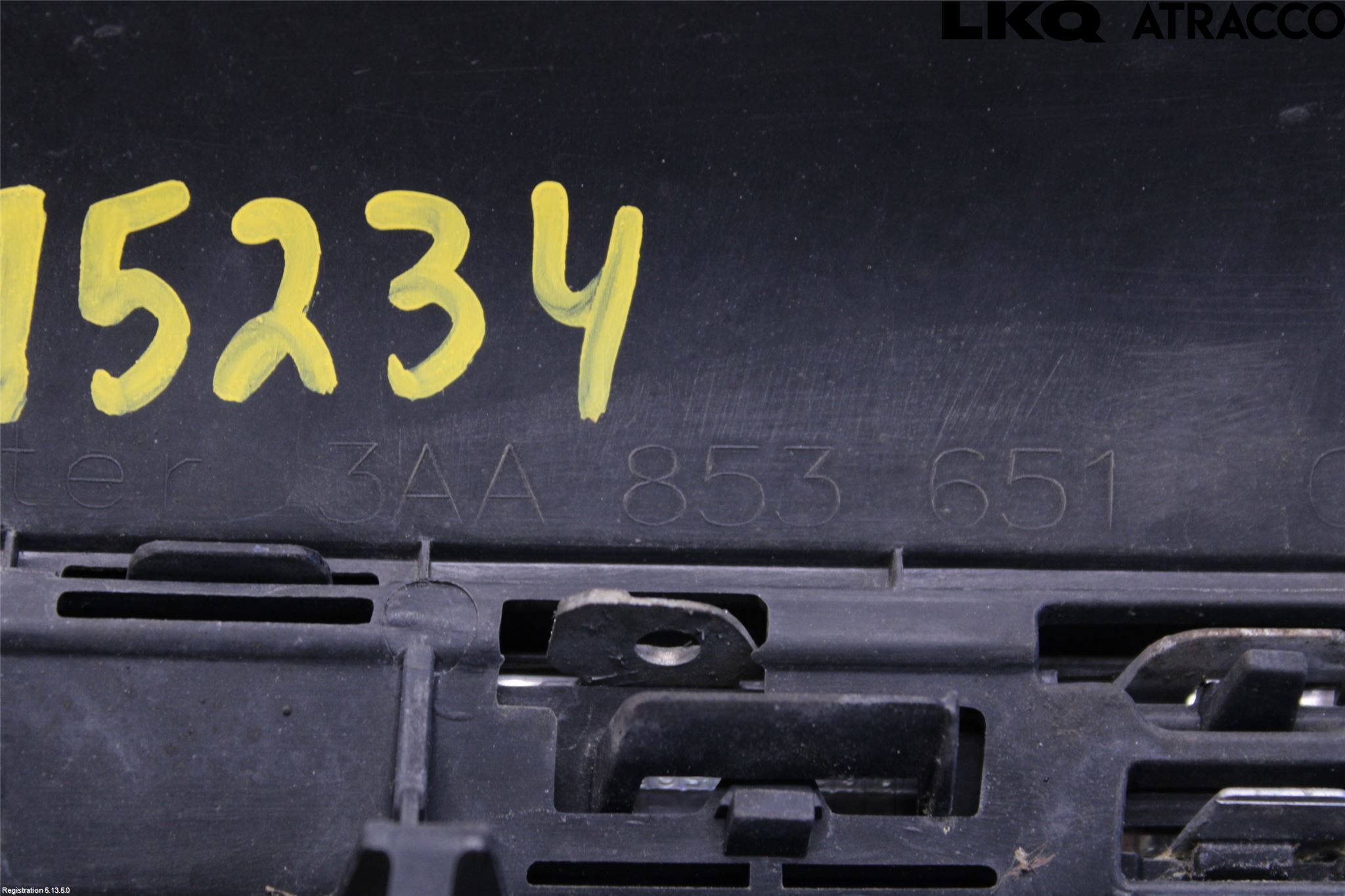 Volkswagen VW PASSAT 11-14 Grill Komp