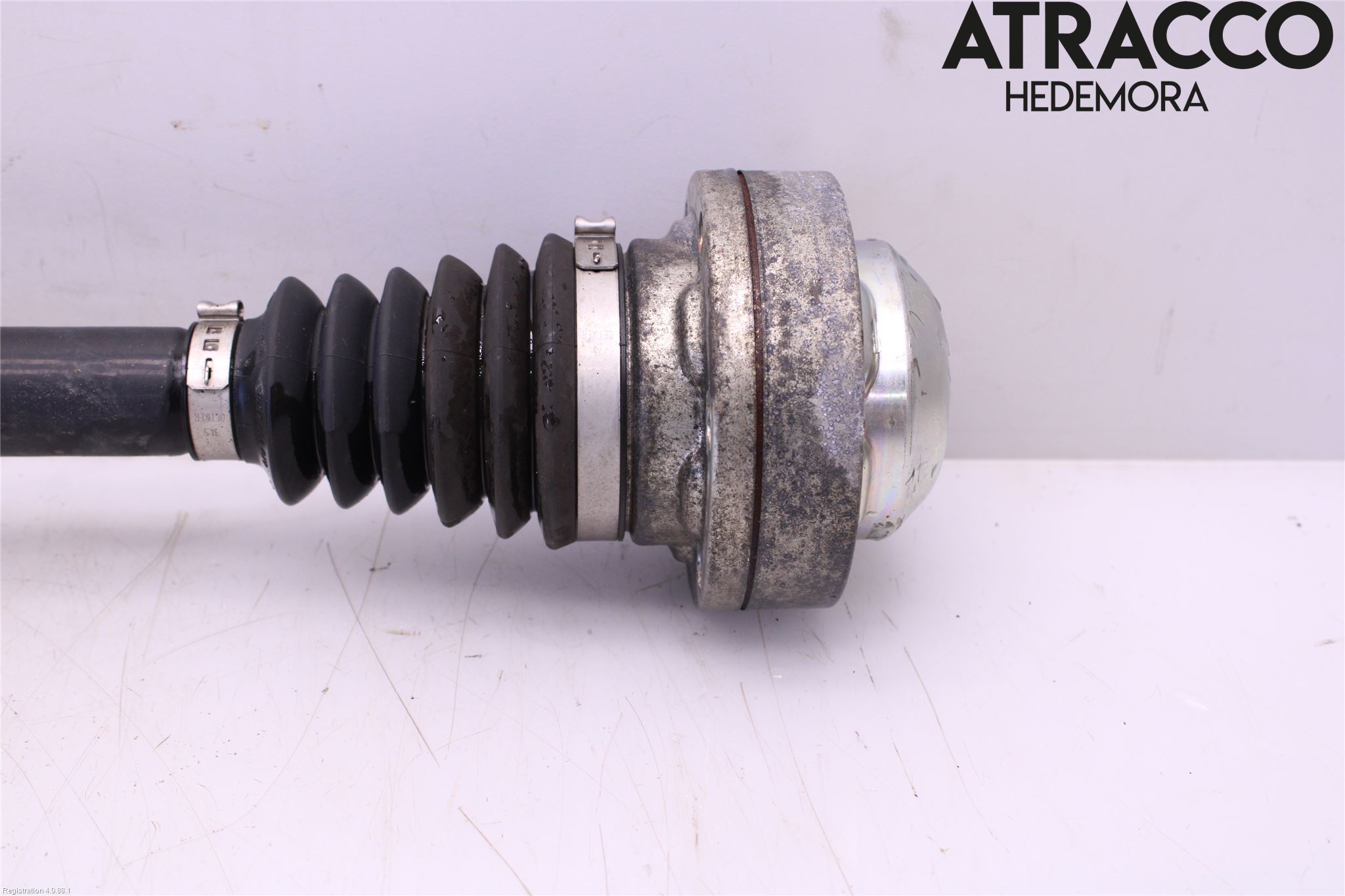 Audi A6 F2/C8 19- Drivaxel Bak Vänster