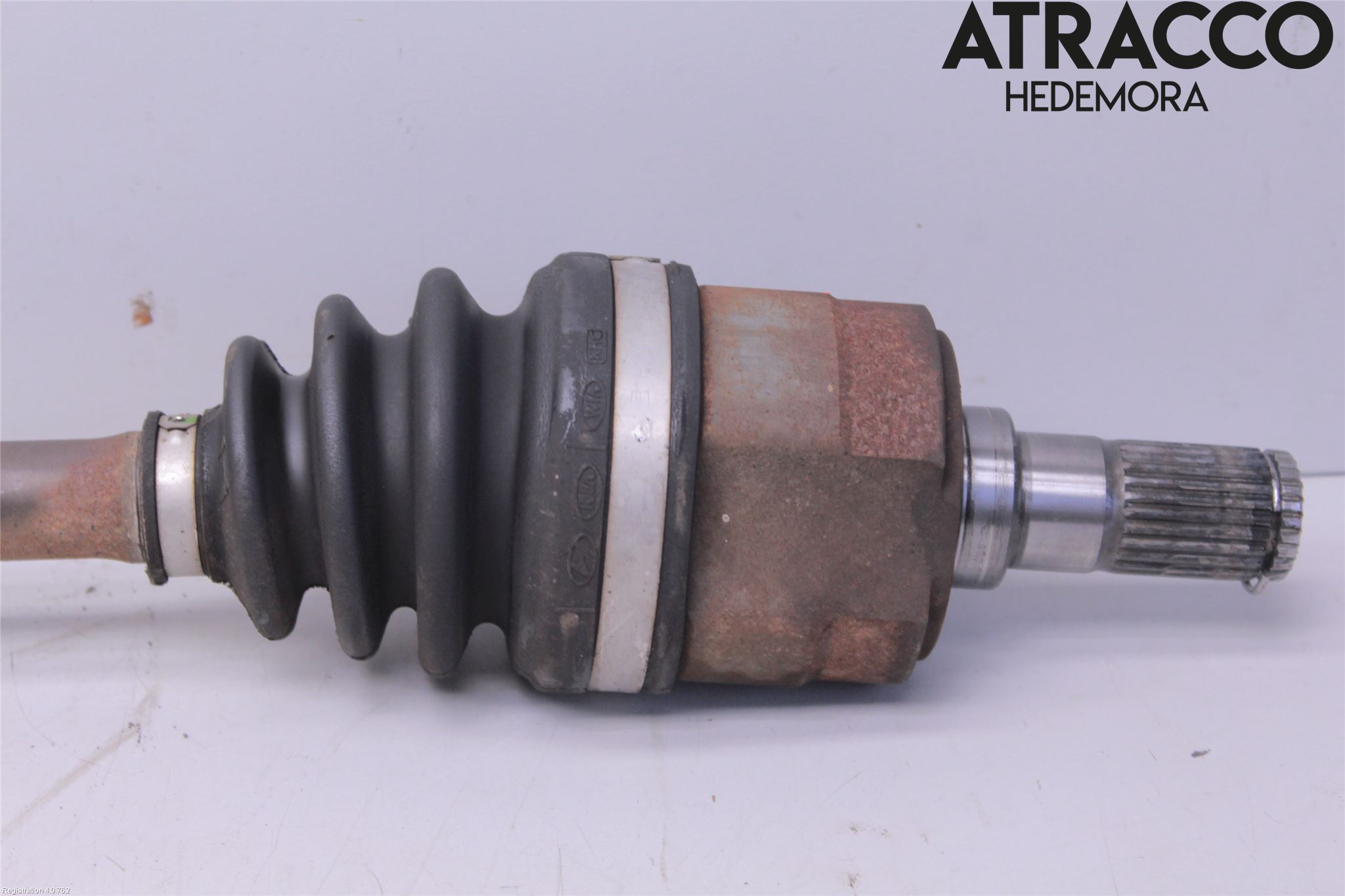 Hyundai i20 PB 09-14 Drivaxel Fram Höger