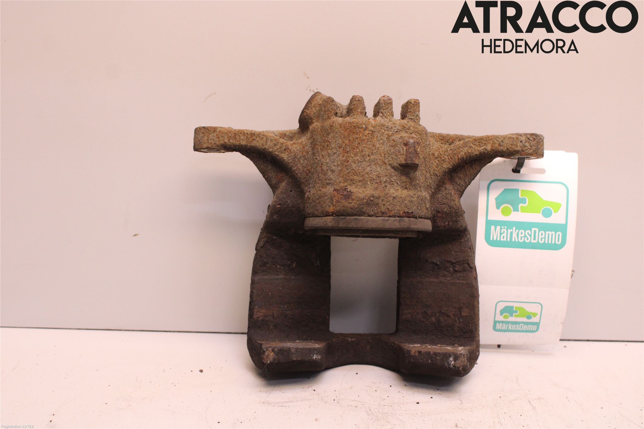 Nissan NV300 16-22 Bromsok Fram Vänster