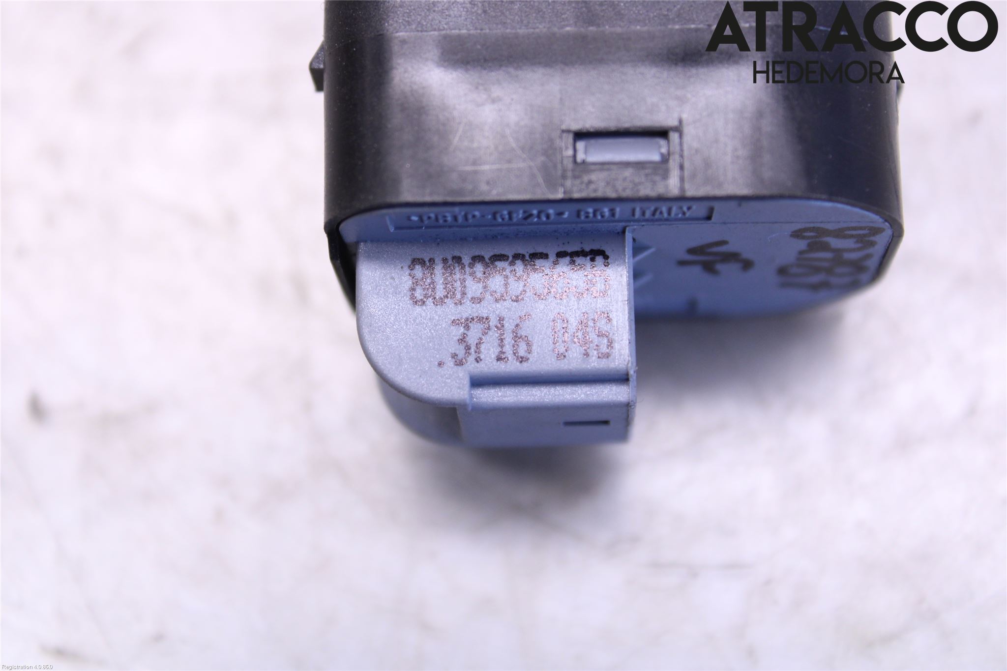 Audi Q3 8U 12-18 Strömställare Spegel