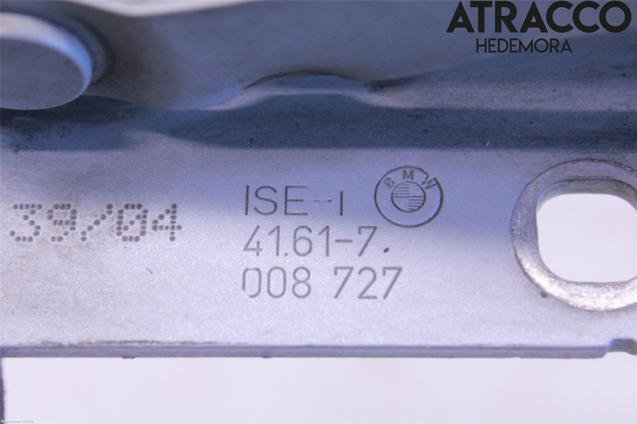 BMW 5 E60/61 Sed/Tou 02-10 Huvgångjärn