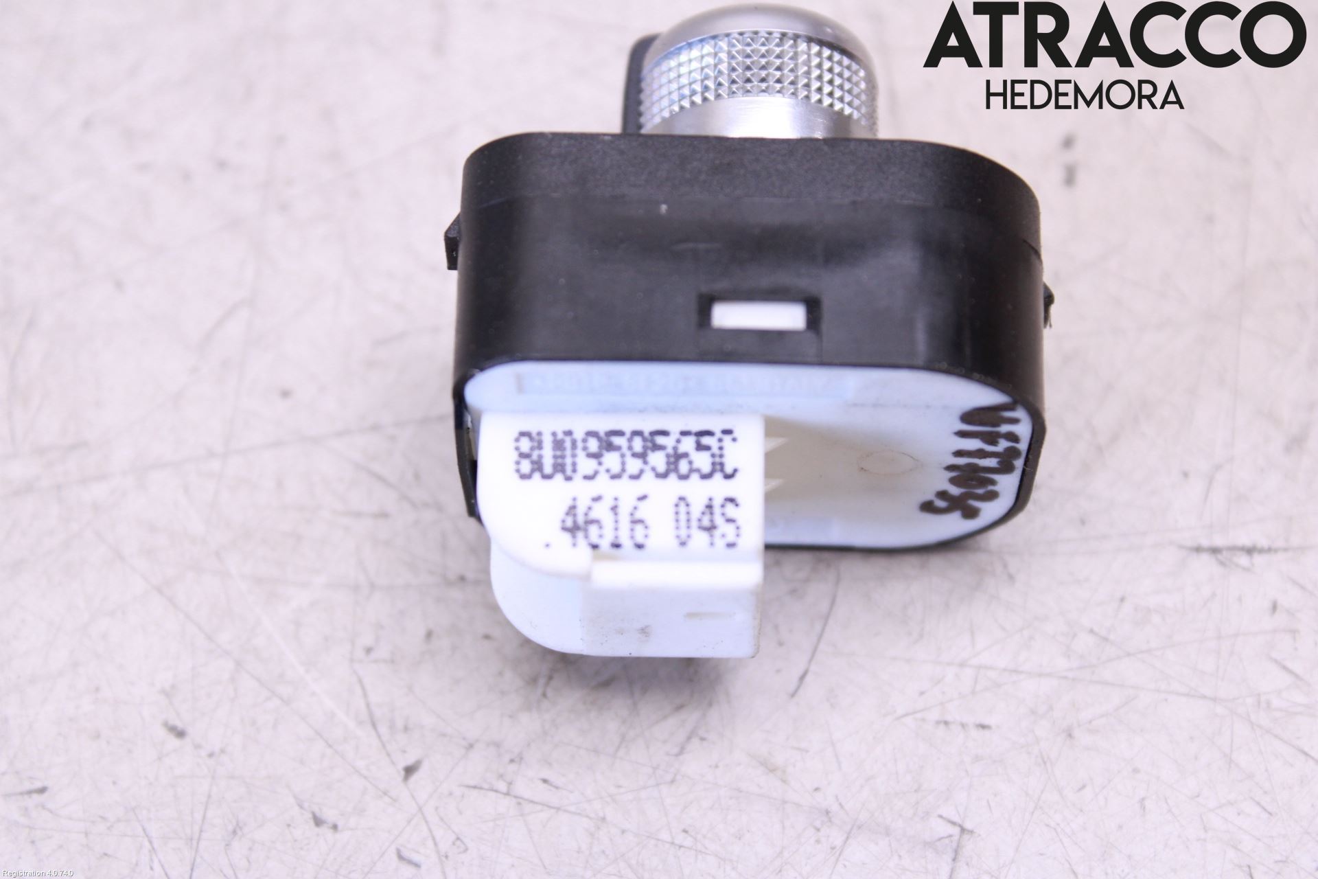 Audi Q3 8U 12-18 Strömställare Spegel