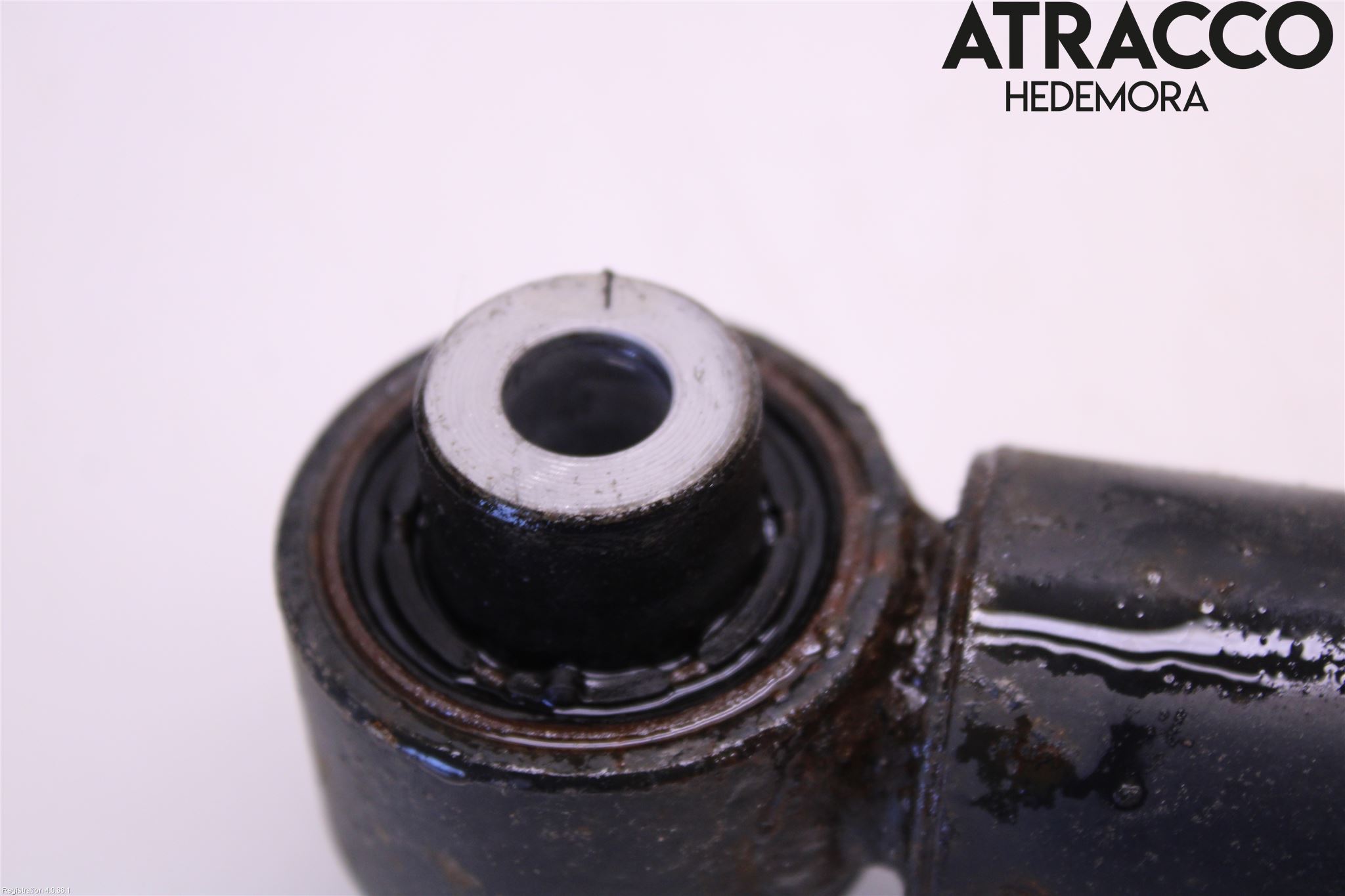 Audi A6 F2/C8 19- Stötdämpare Bak