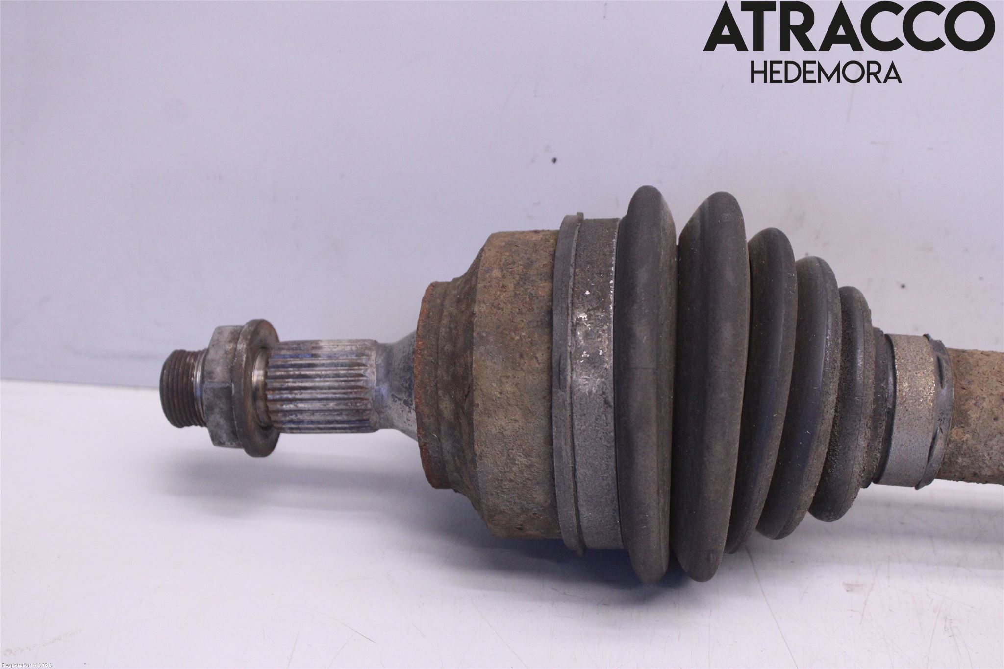 Peugeot 308 08-13 Drivaxel Fram Höger