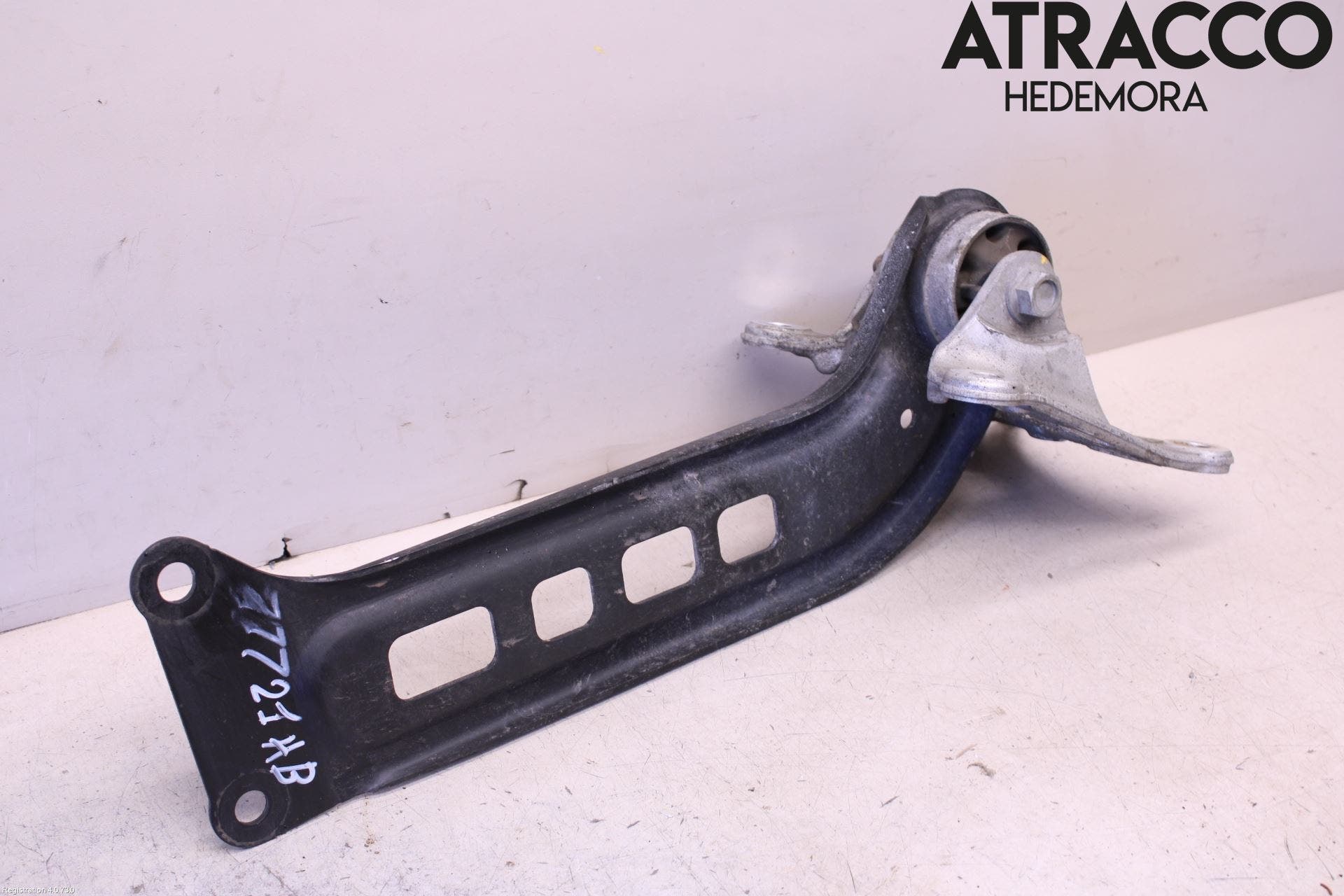 Opel INSIGNIA 17- Bärarm Bak Höger