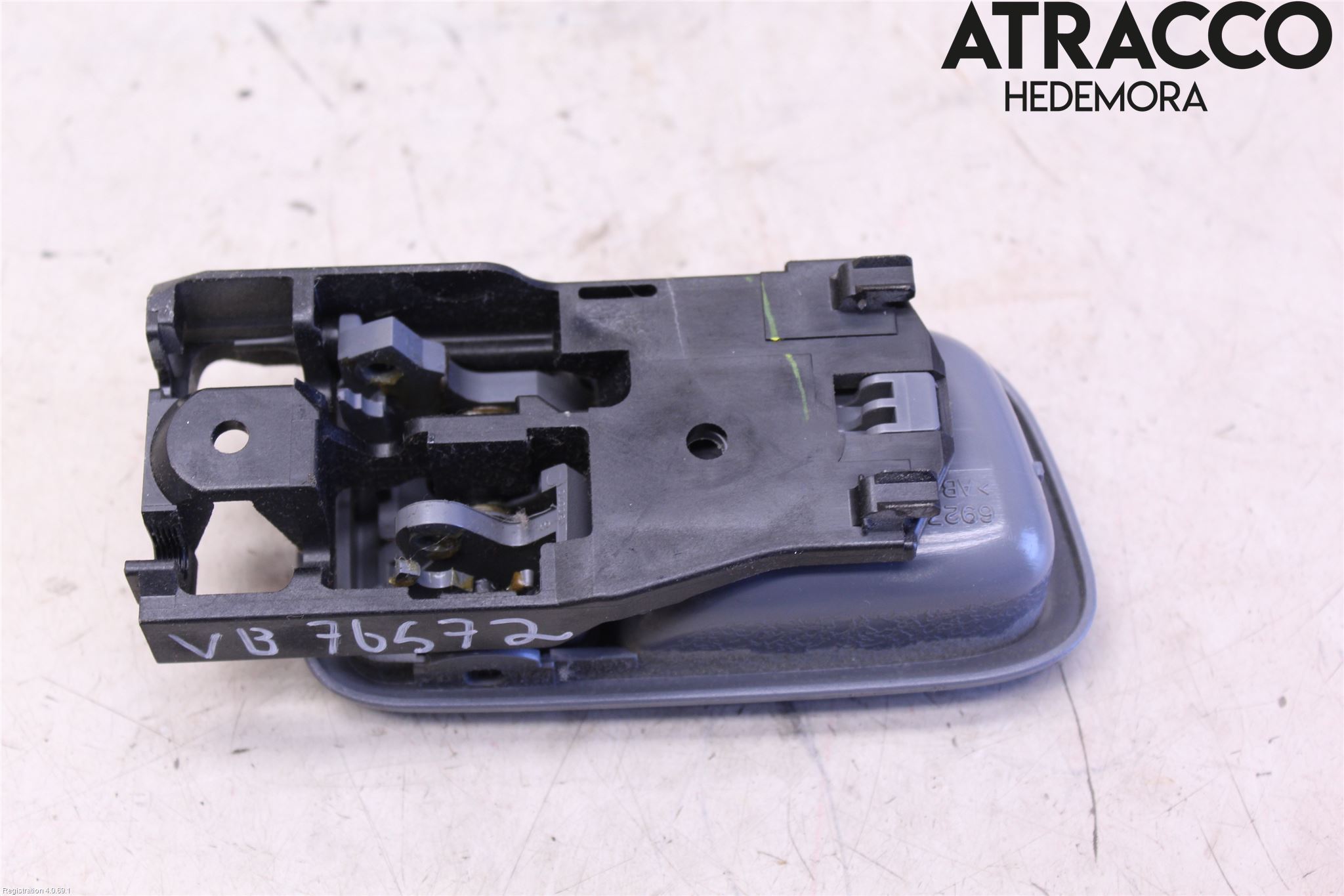 Toyota RAV 4 00-06 Dörrhandtag Inre Vä