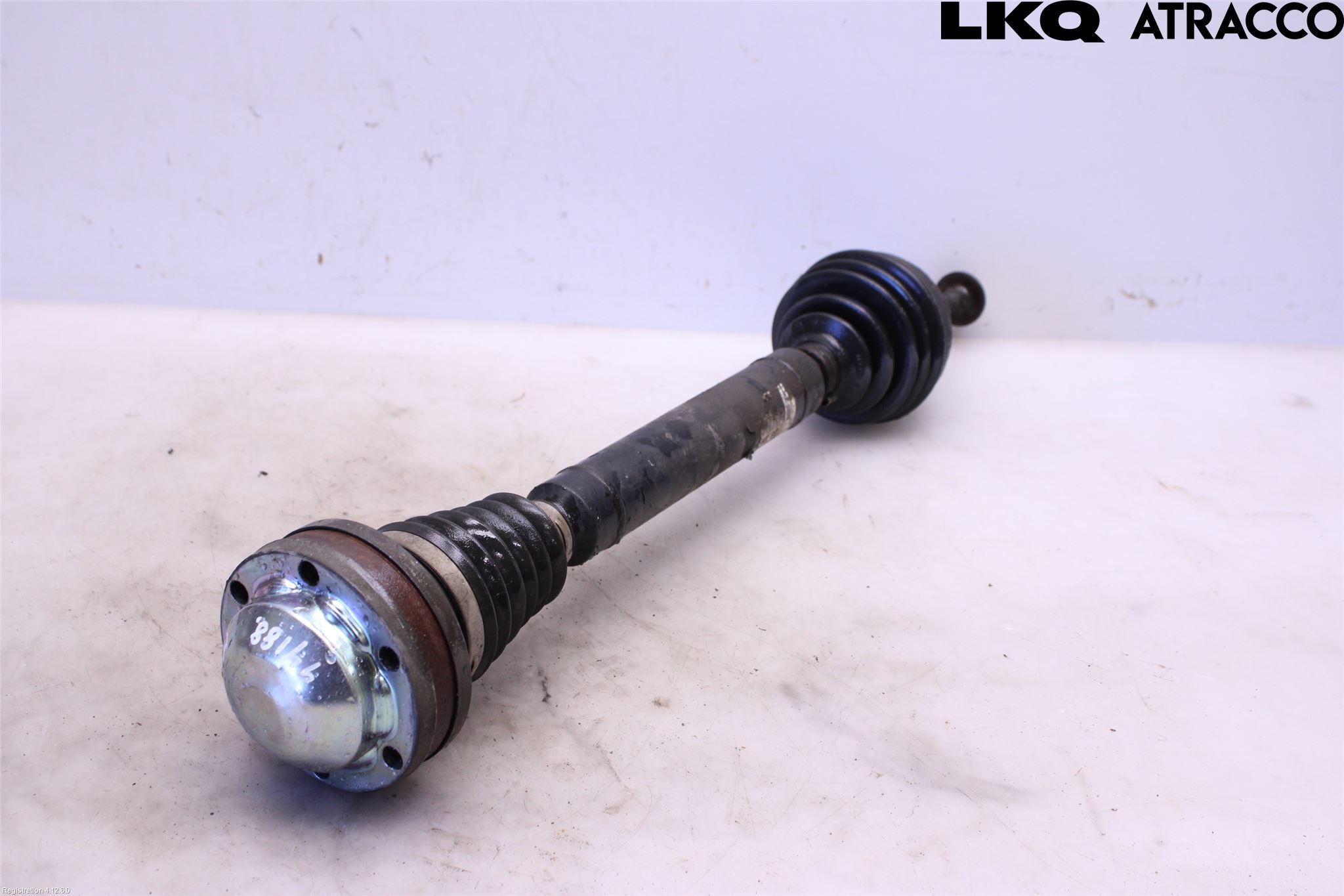 Volkswagen VW GOLF VI 09-13 Drivaxel Fram Höger