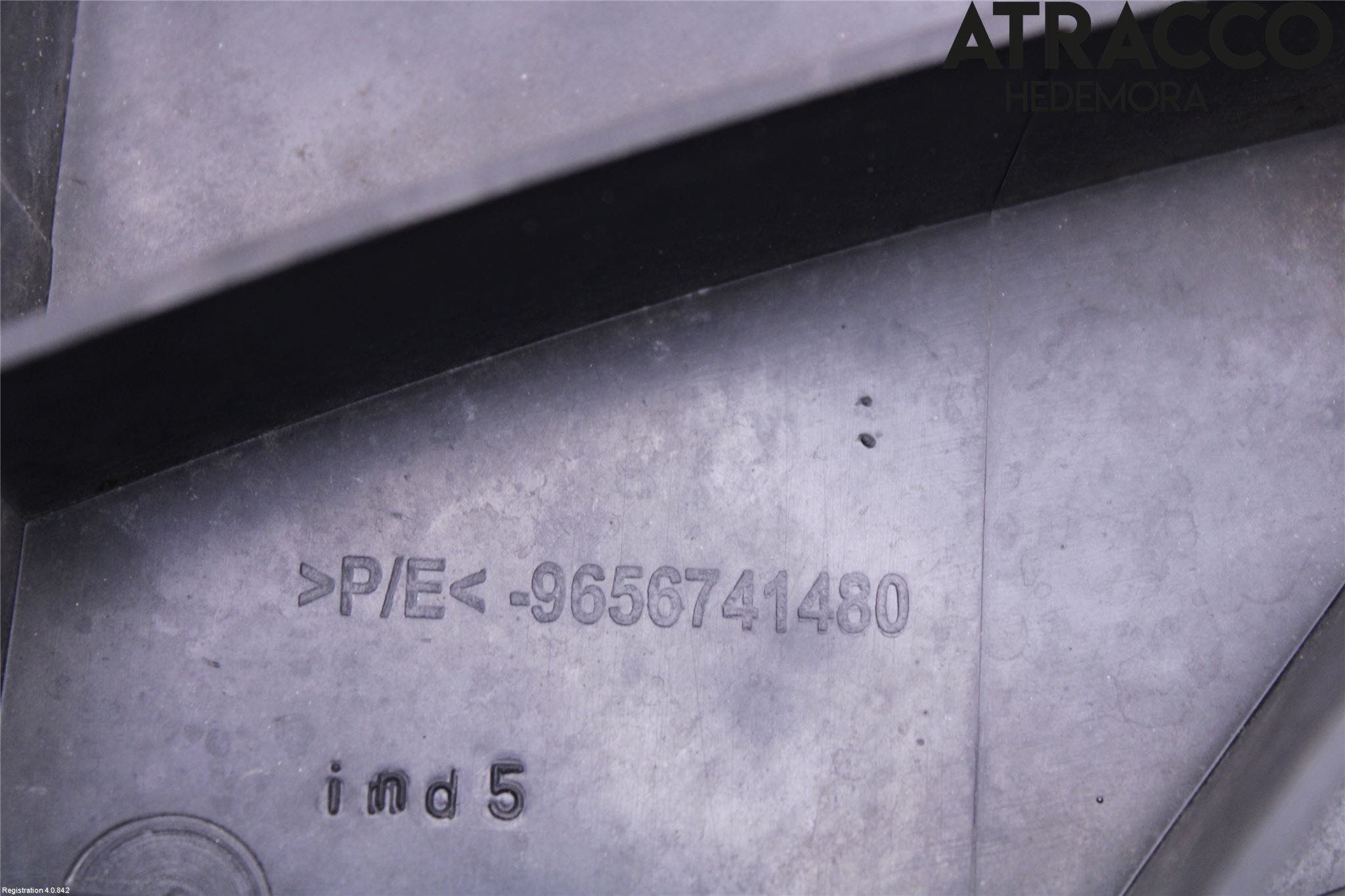 Peugeot 308 08-13 Stötfångarbalk Fram