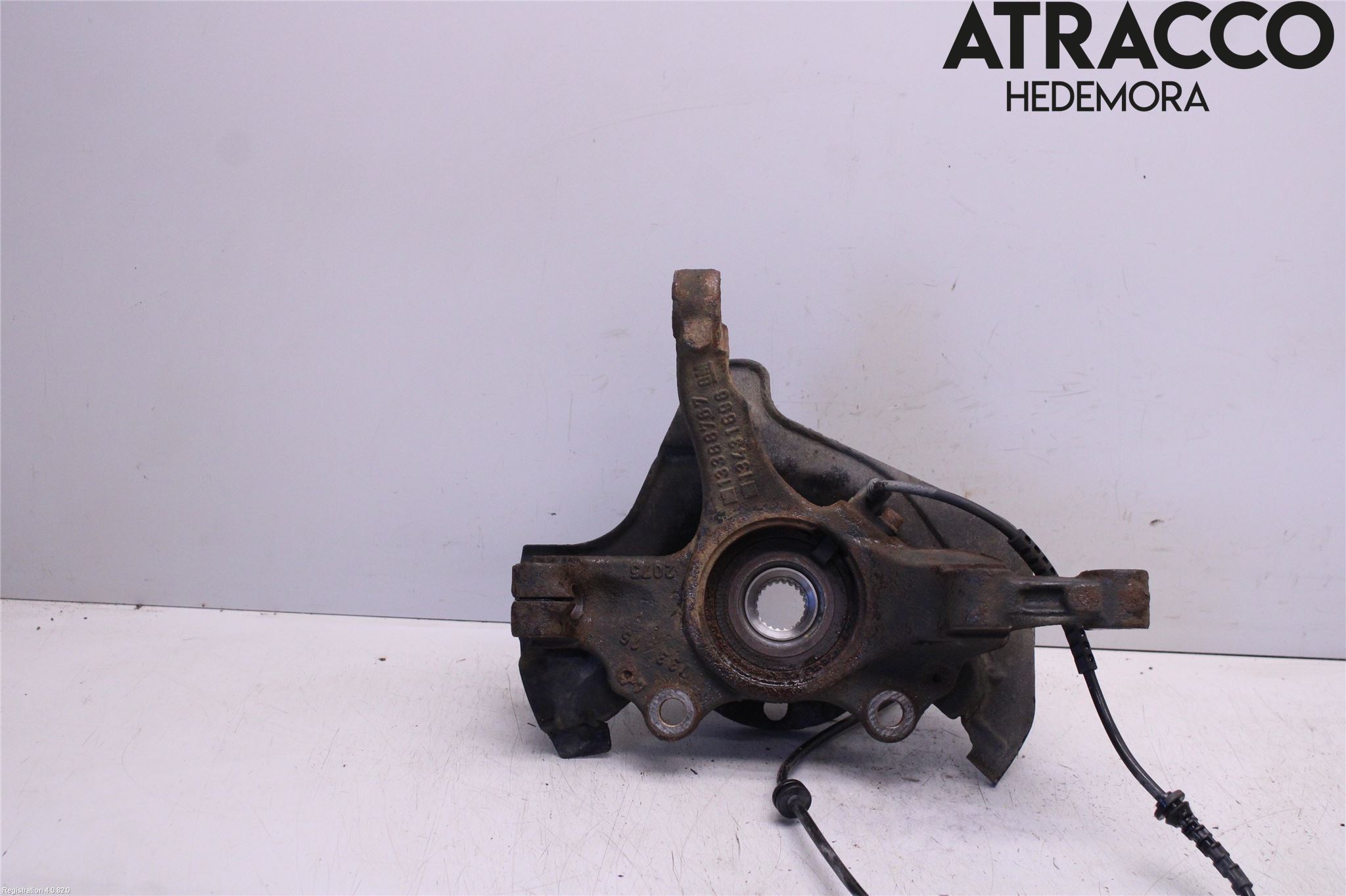 Opel CORSA E 15-19 Styrspindel Lagerhus Vä