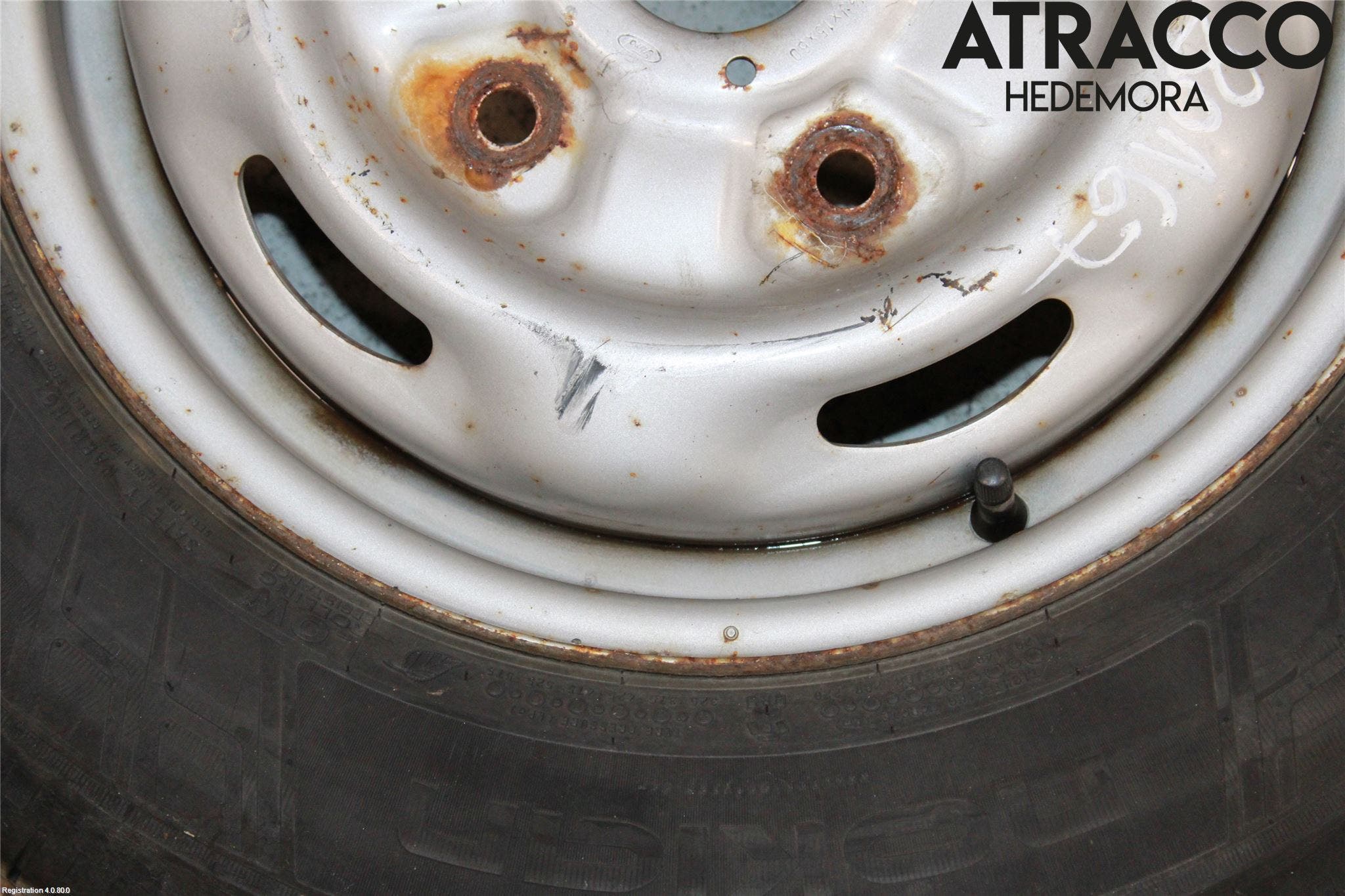 Ford TRANSIT    00-06 Sommardäck Plåtfälg 4St