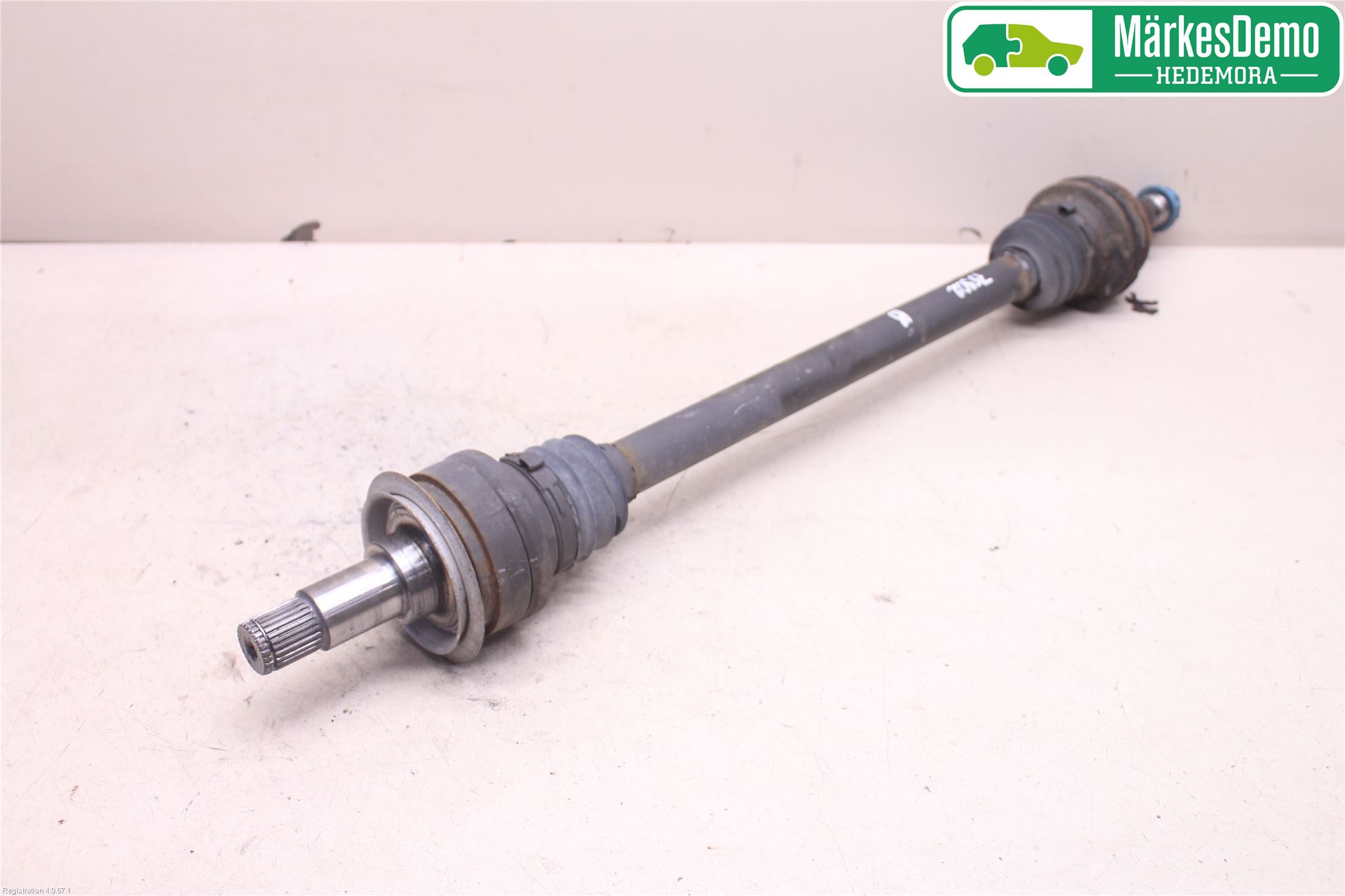 Mercedes-Benz MB C-KLASS (W205) 14-21 Drivaxel Bak Höger