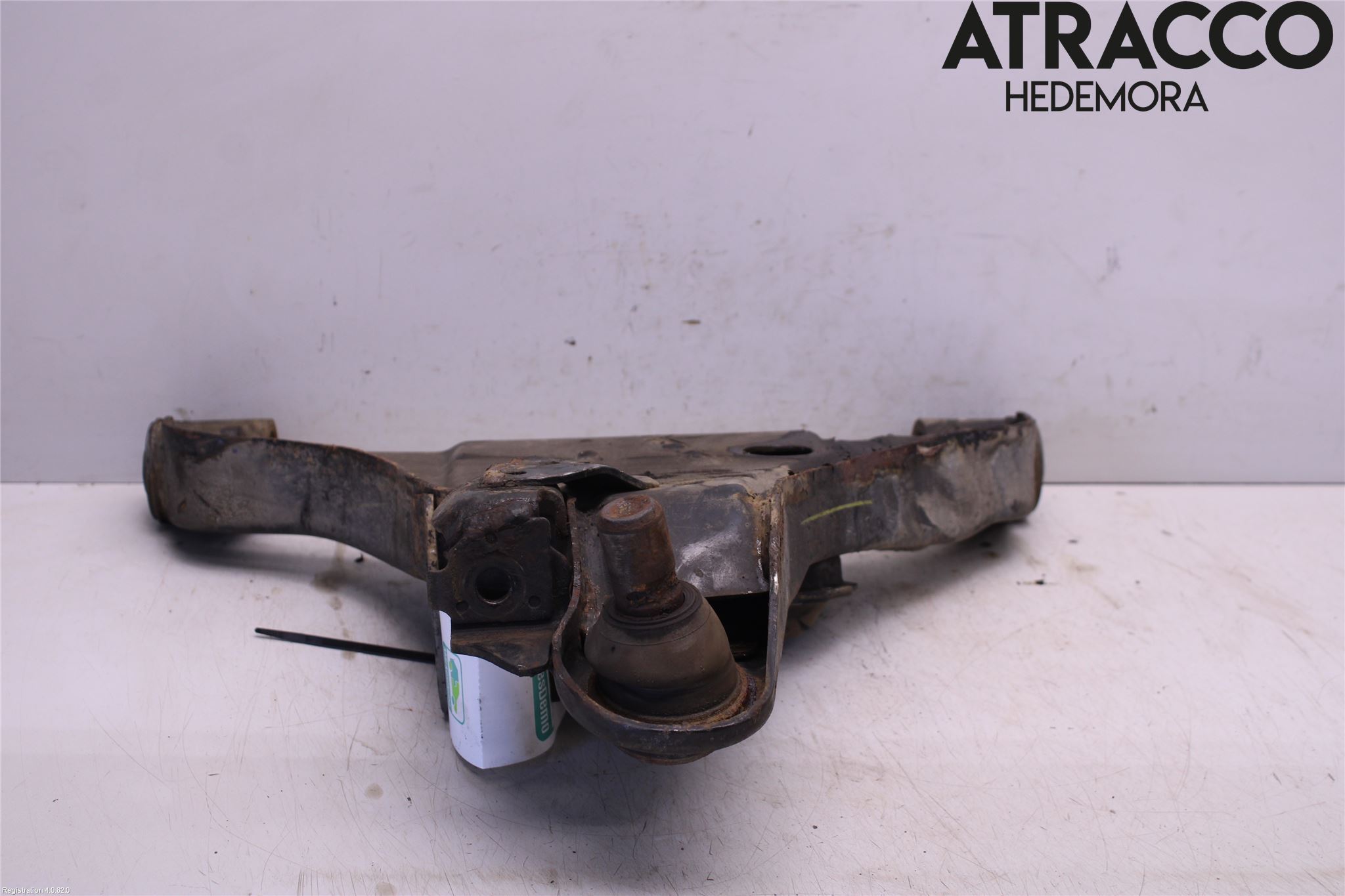 Nissan NAVARA, TREK-1 17-21 Bärarm Fram Undre Hö