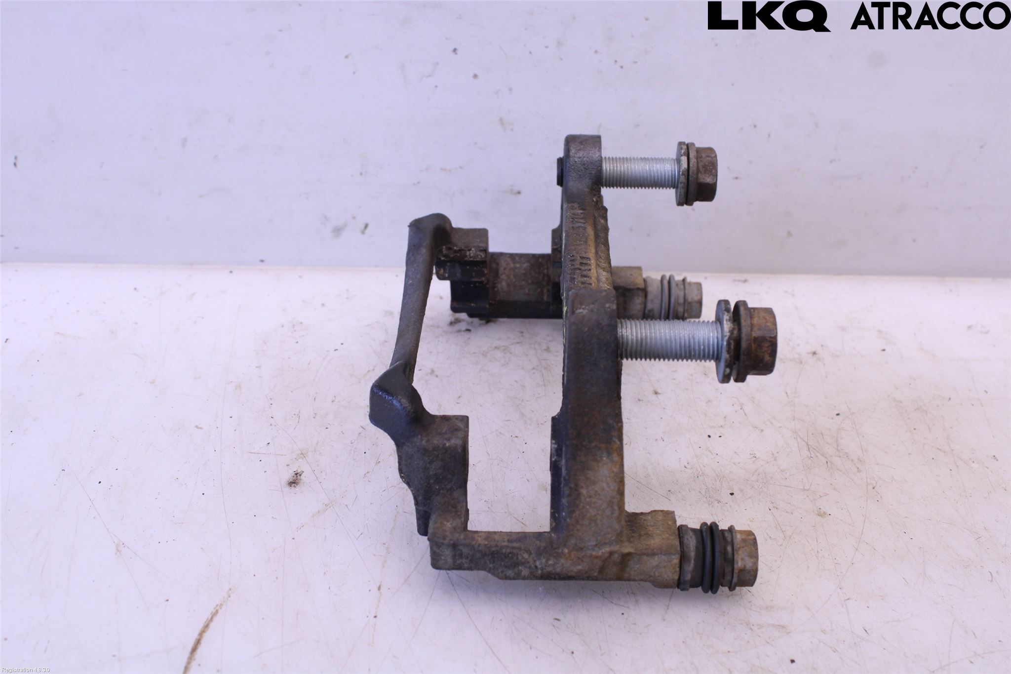 Volkswagen VW PASSAT 20-24 Bromsokshållare