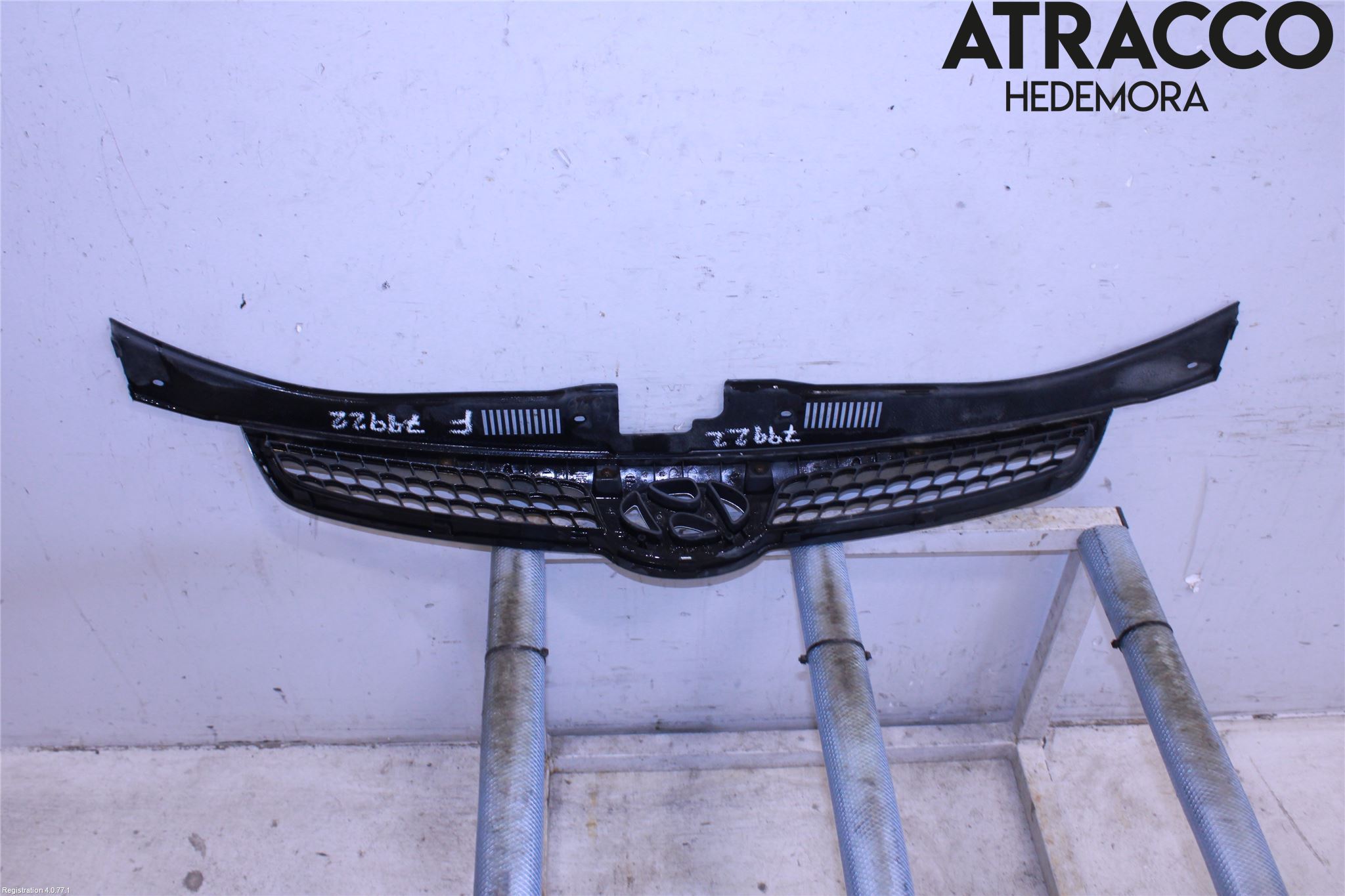 Hyundai i30 FD 07-12 Grill Komp