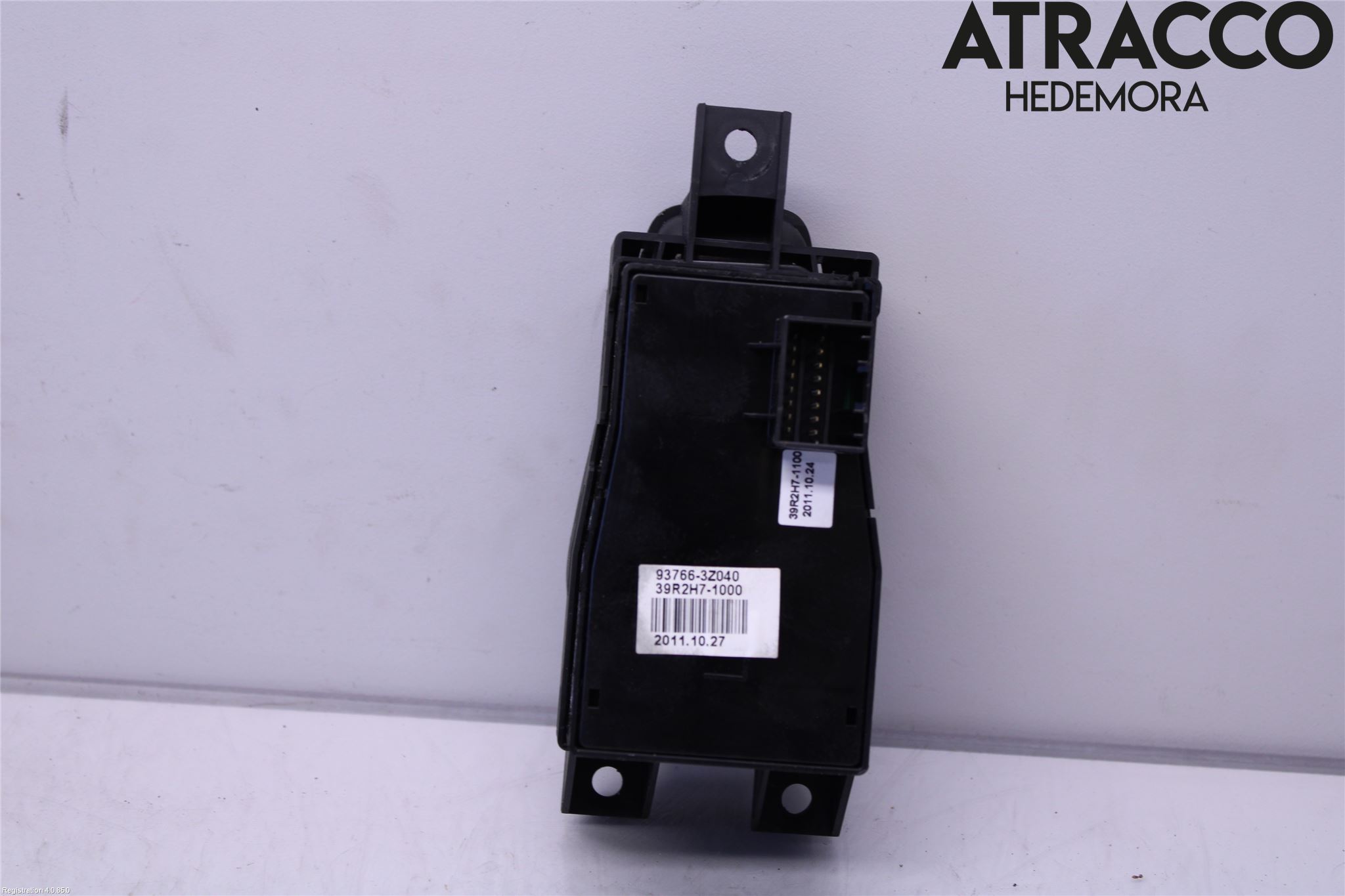 Hyundai i40 08-15 Strömställare Parkeringsbroms