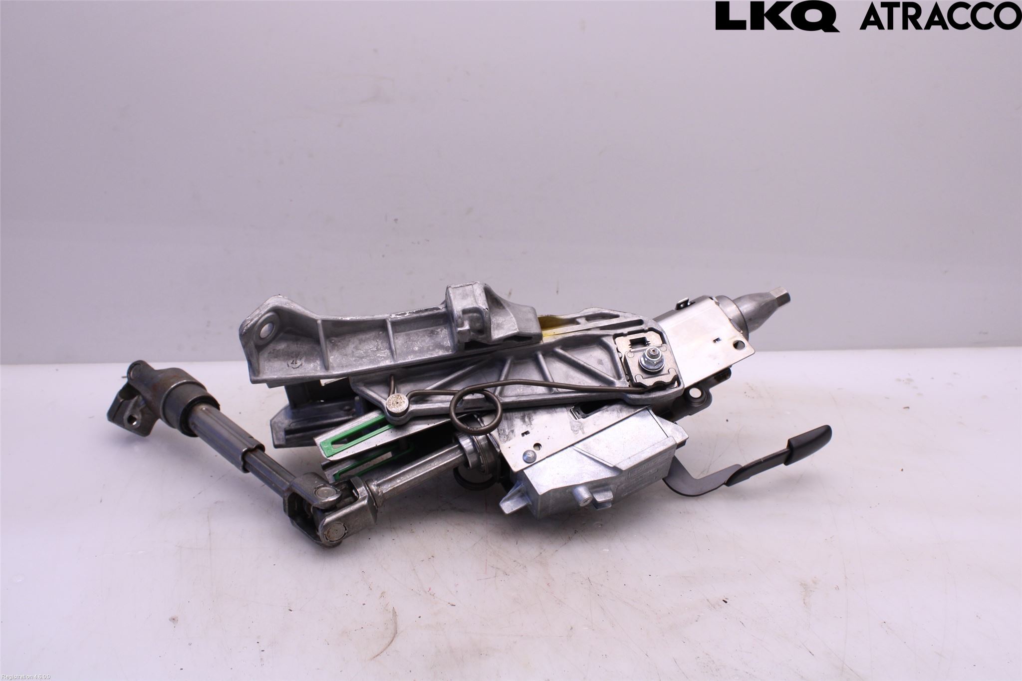 Ford KUGA 13-16 Rattaxelagg Justerbart