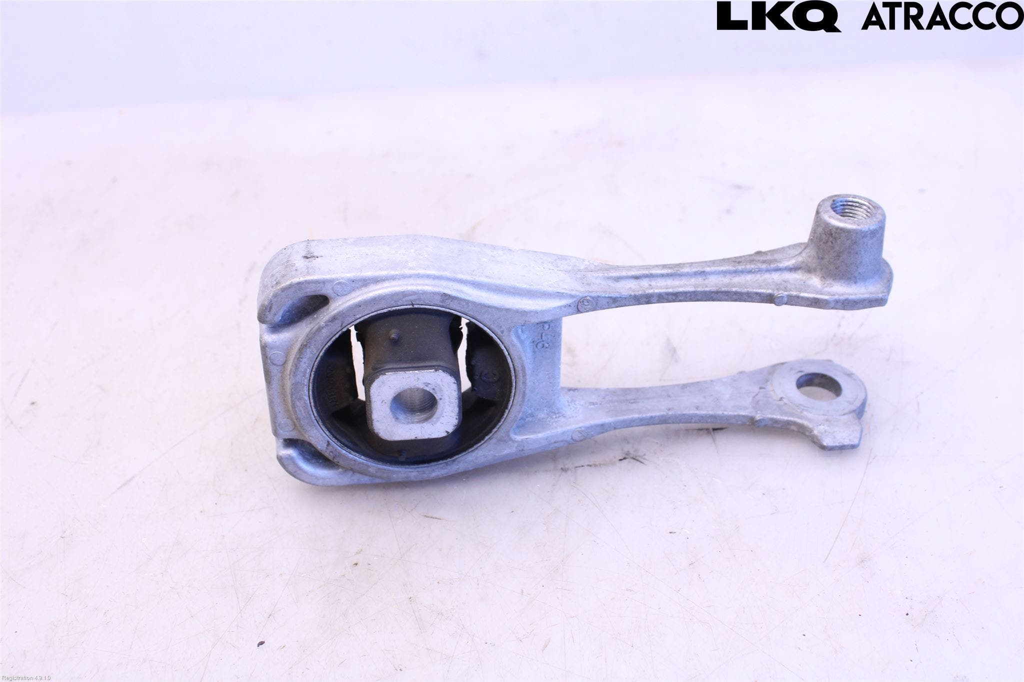 Toyota YARIS XP21 20- Motorfäste