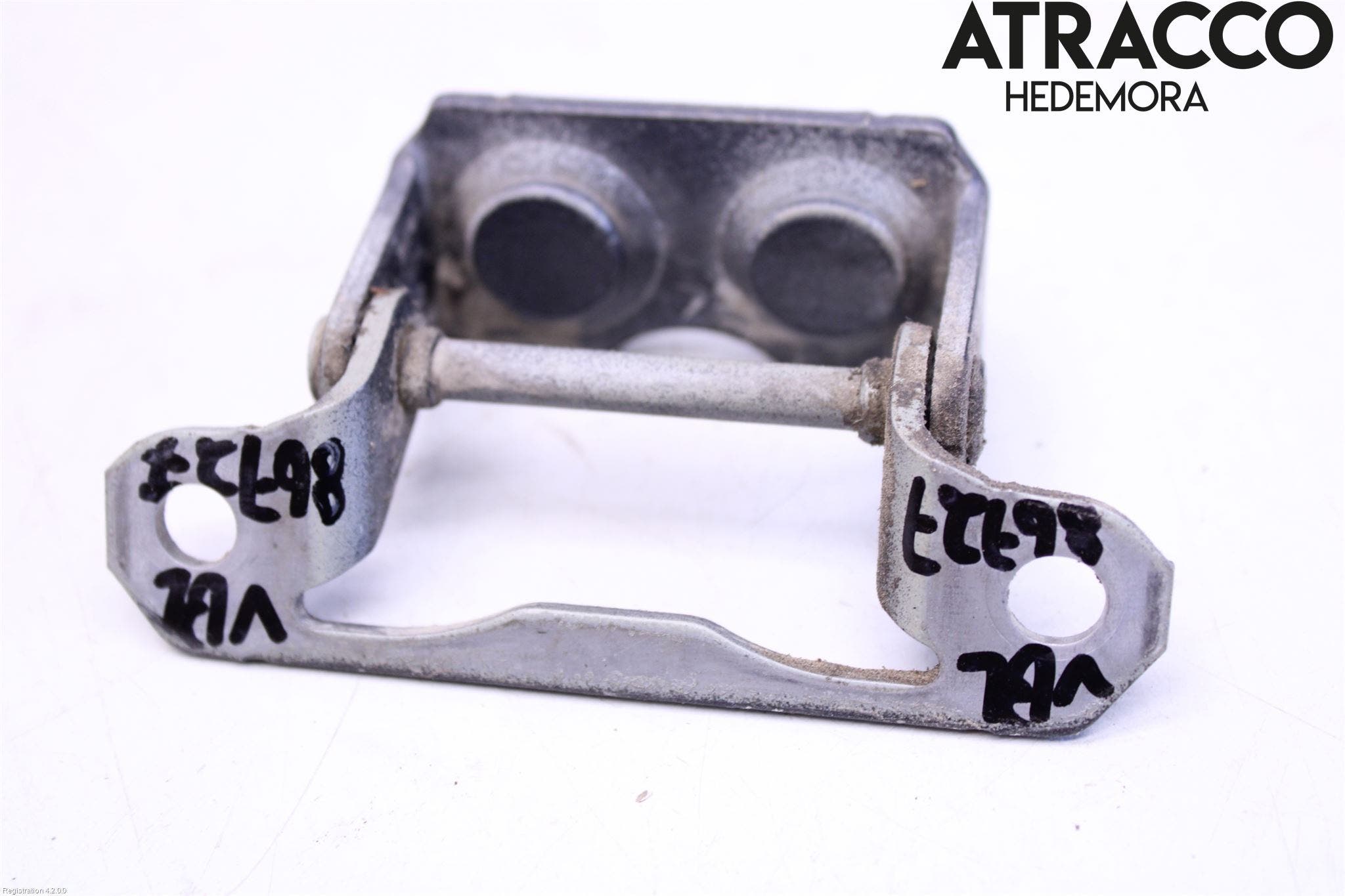 Subaru XV 12-17 Bakluckegångjärn Vä