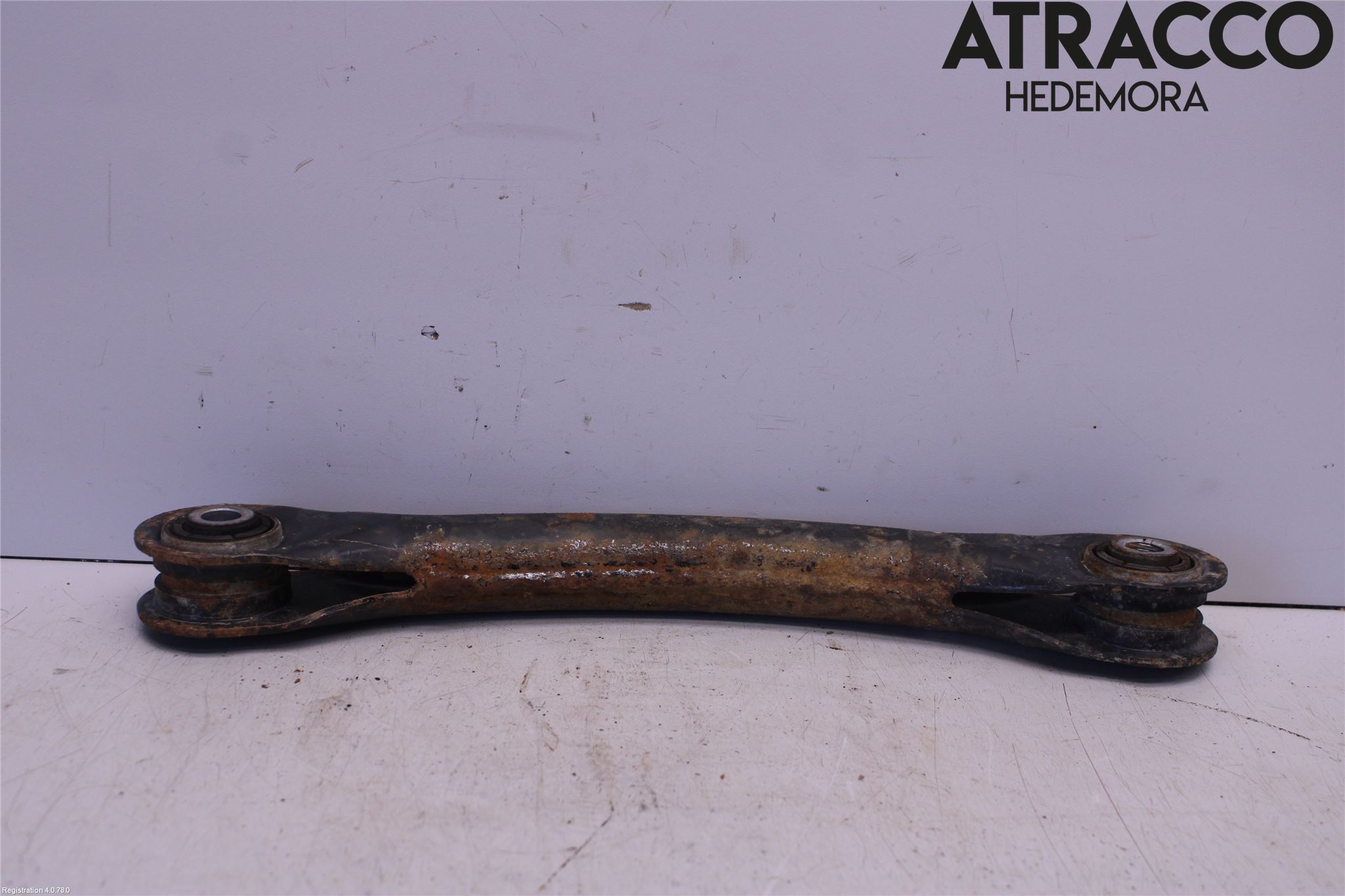 Ford FOCUS 15-18 Bärarm Bak Övre Vänster