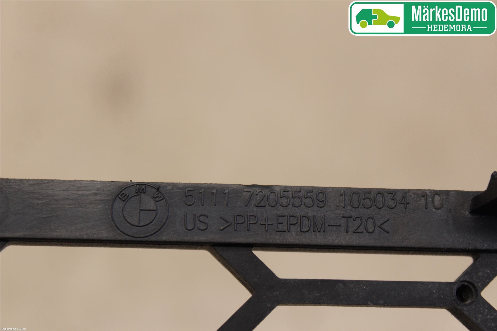 BMW X5 E70 07-13 Grilldel Mitt