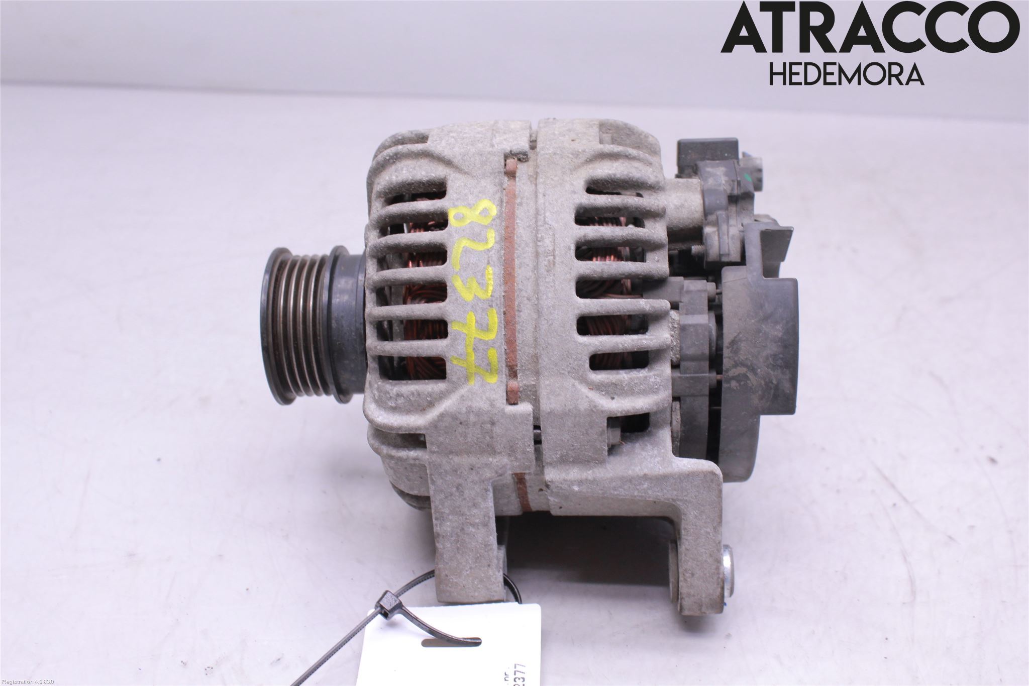 Opel ASTRA H 04-12 Generator