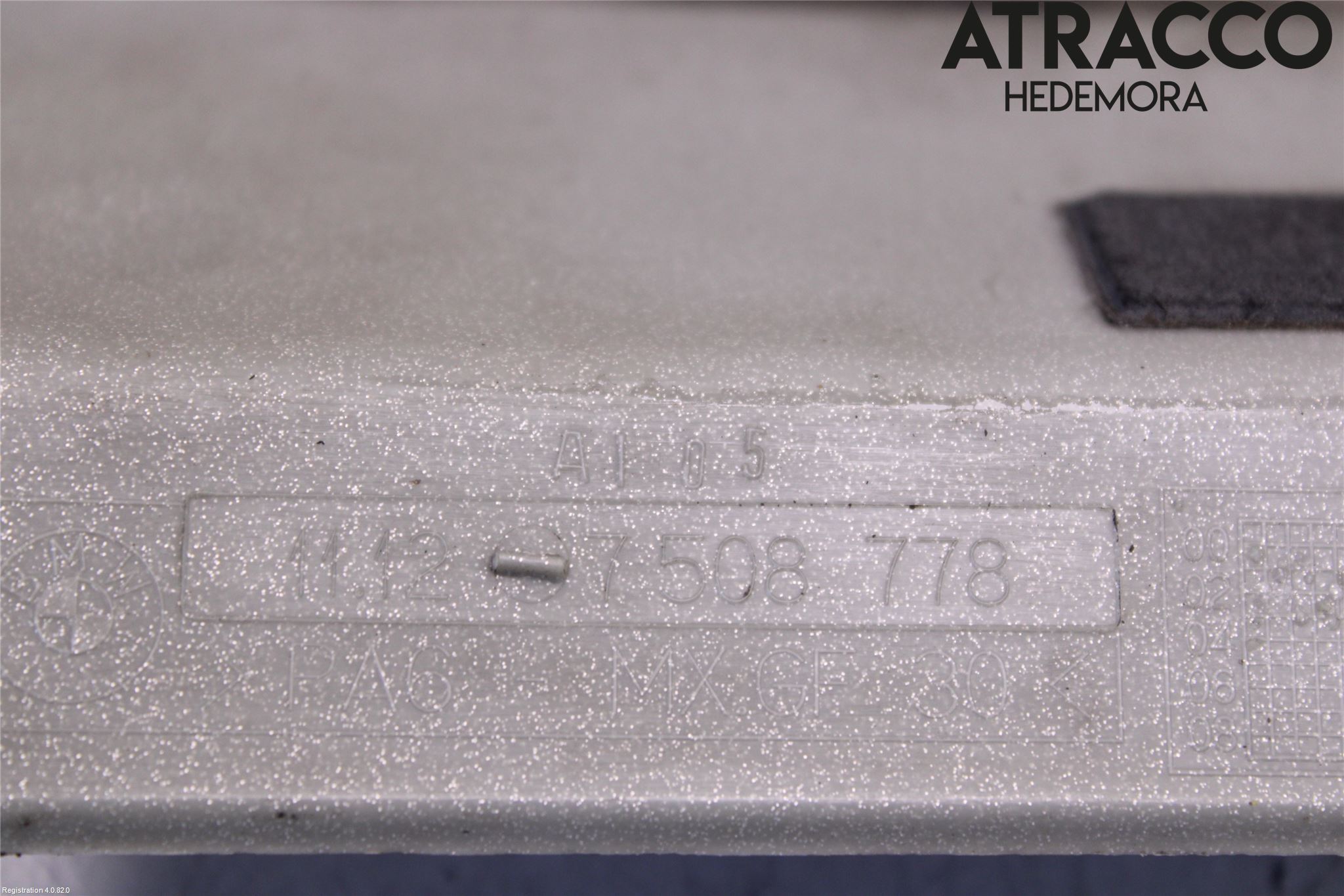 BMW 6 E63/64    02-10 Motorkåpa