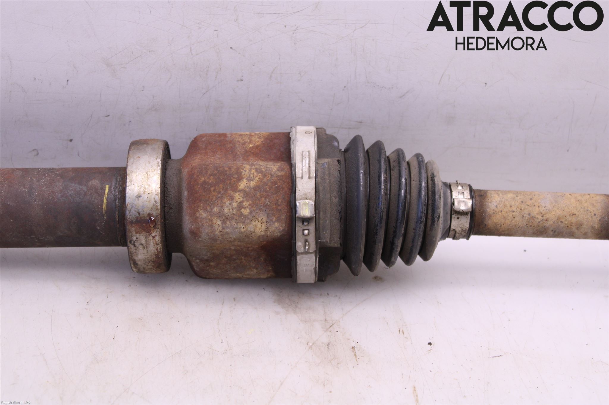 Ford FOCUS 15-18 Drivaxel Fram Höger