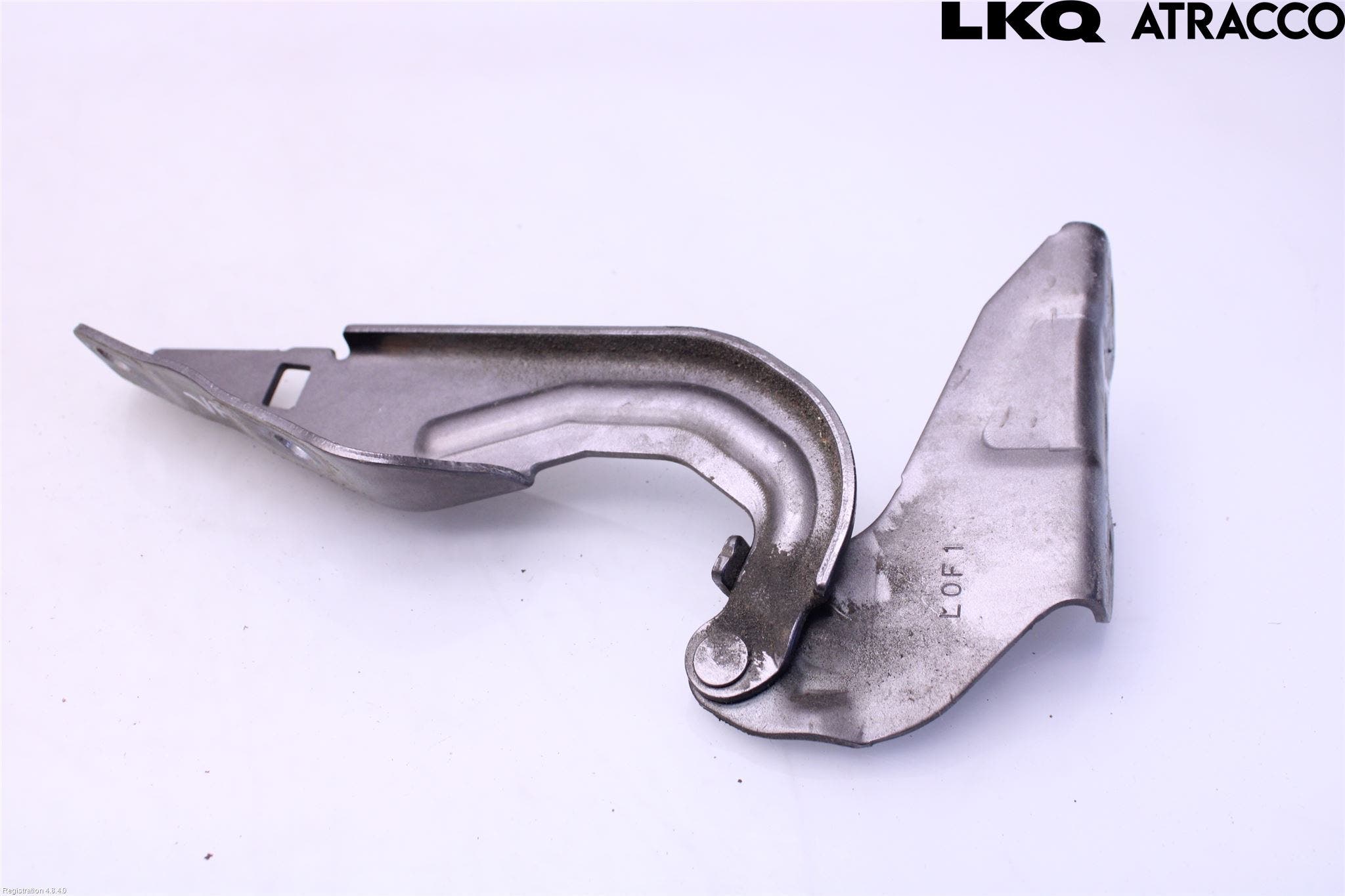 Mitsubishi OUTLANDER 13-21 Huvgångjärn