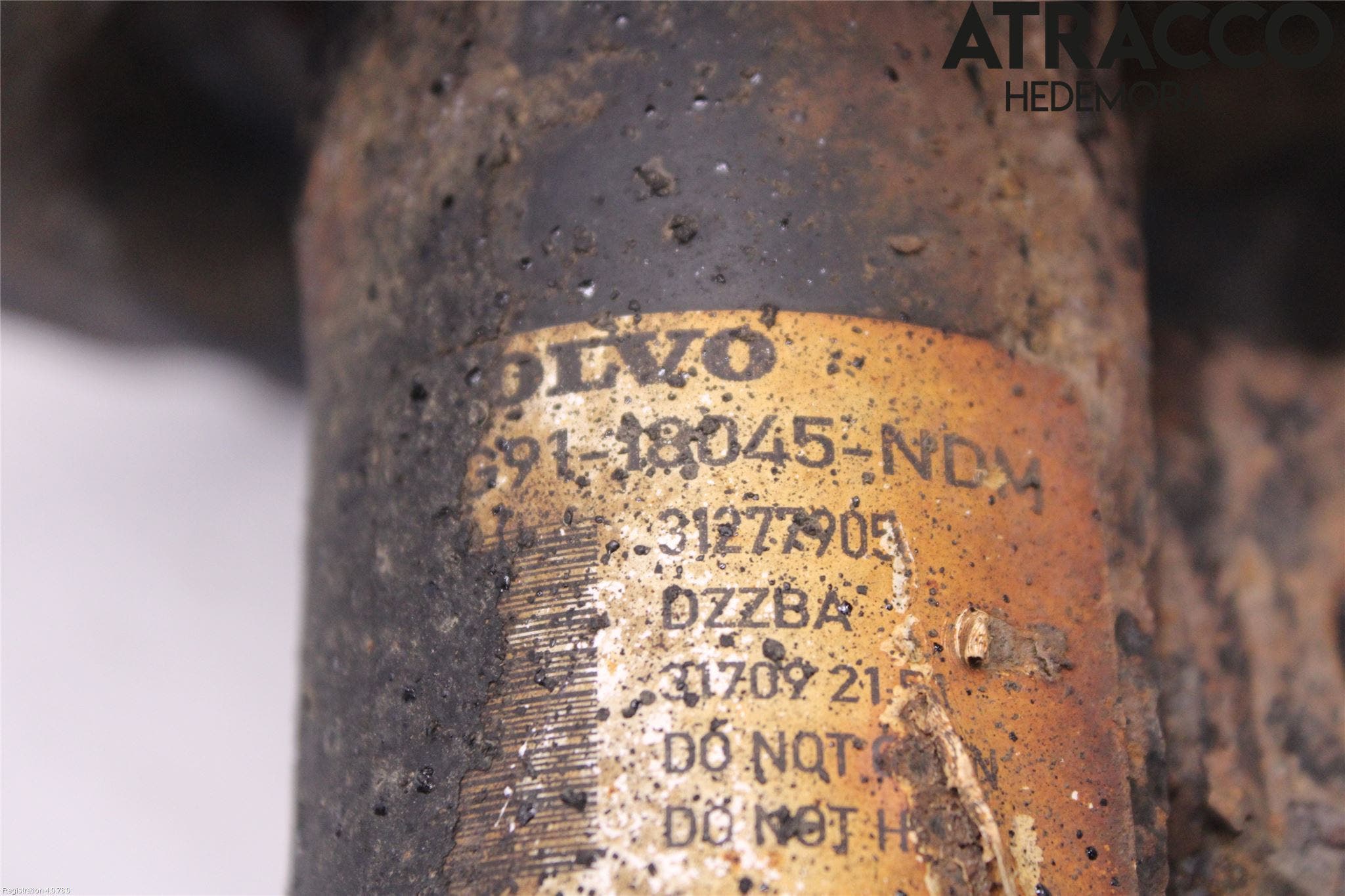 Volvo V70 08-13 Fjäderben Fram Höger