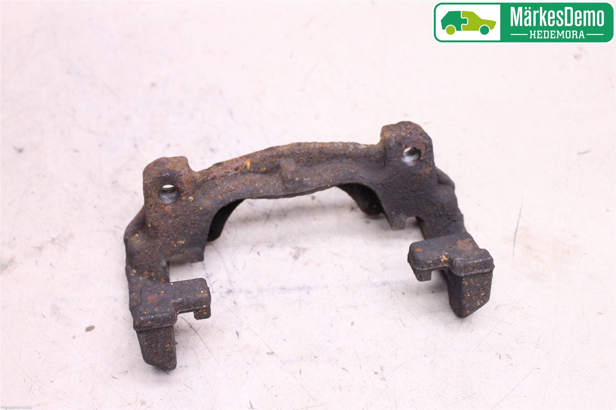 Ford MONDEO 07-15 Bromsokshållare