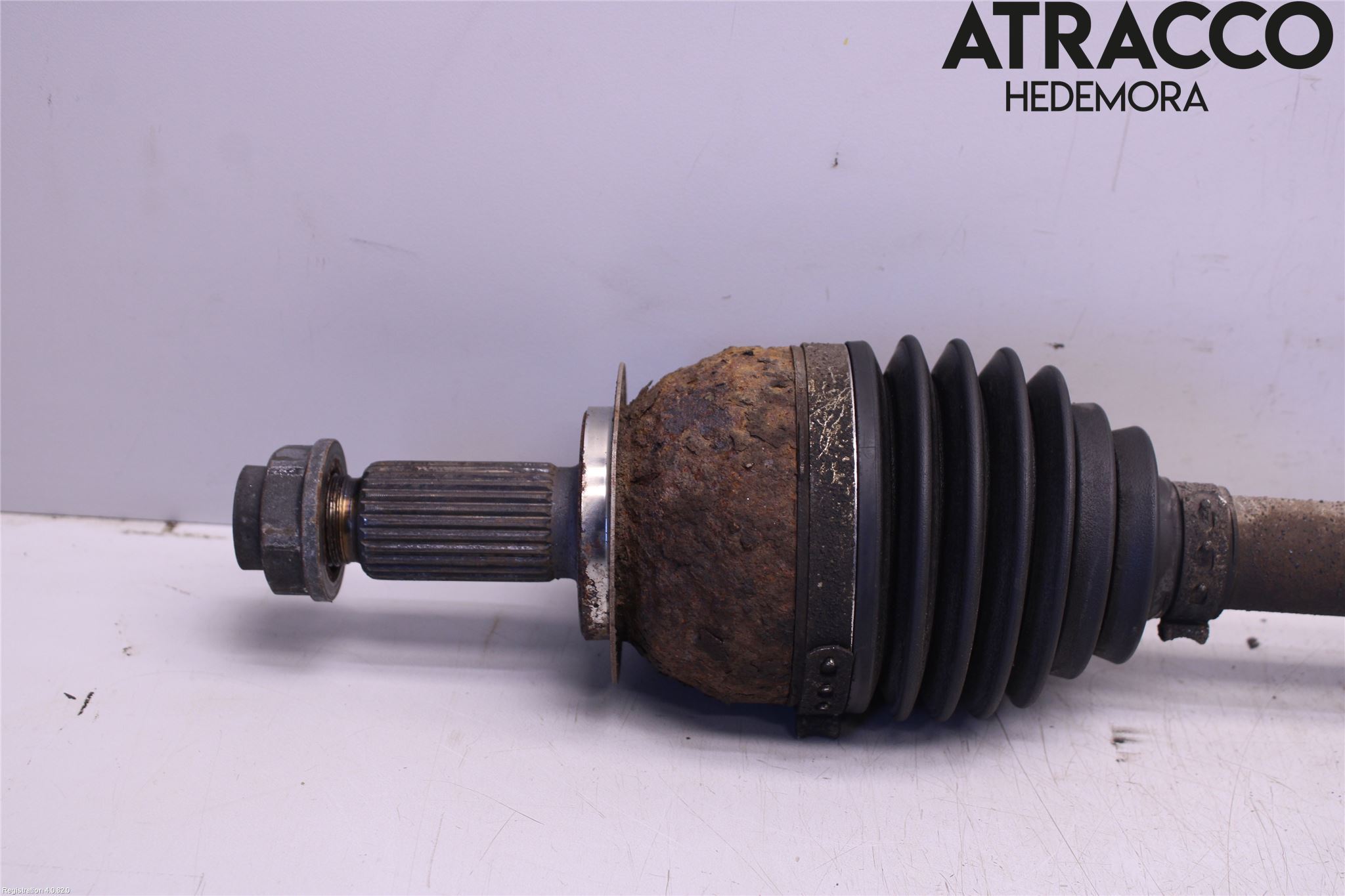 Subaru FORESTER SH  08-13 Drivaxel Fram Vänster
