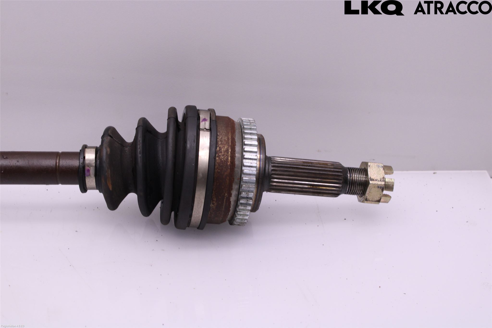 Kia CEED 06-12 Drivaxel Fram Höger