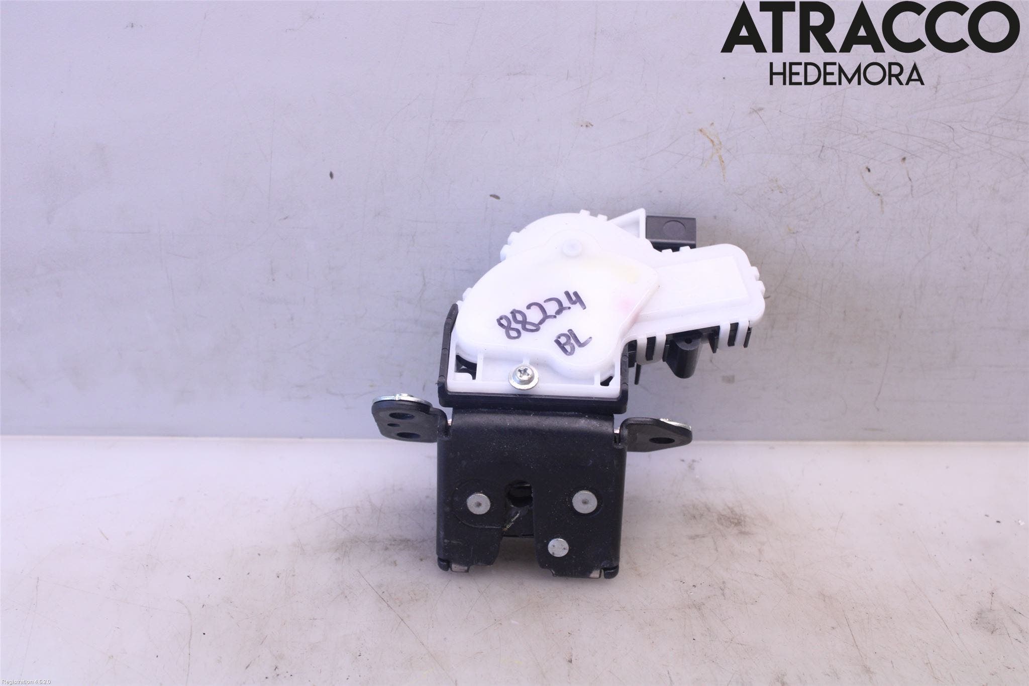 Mazda 6 13- Låskista Baklucka