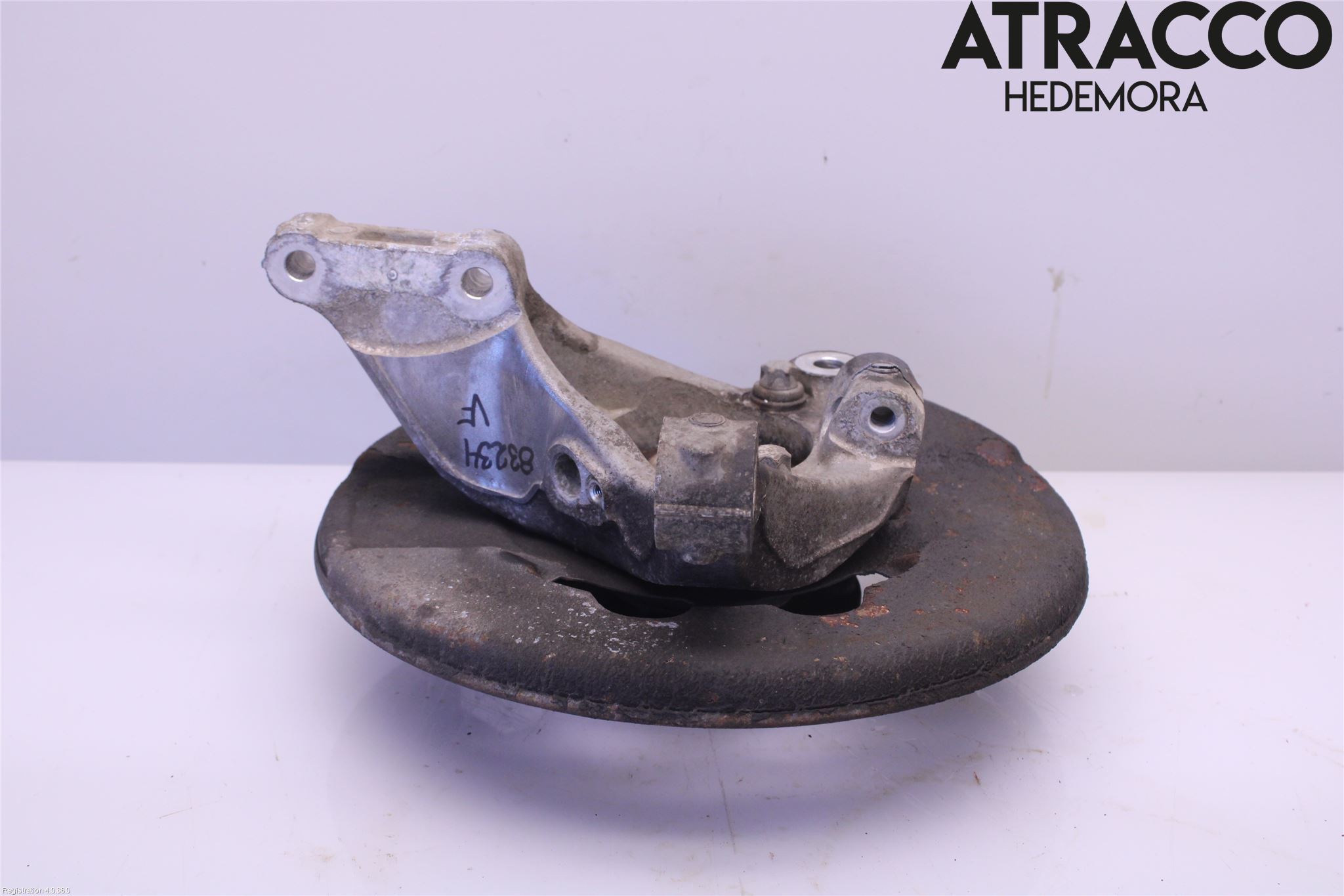 Saab 9-5     06-10 Styrspindel Lagerhus Vä