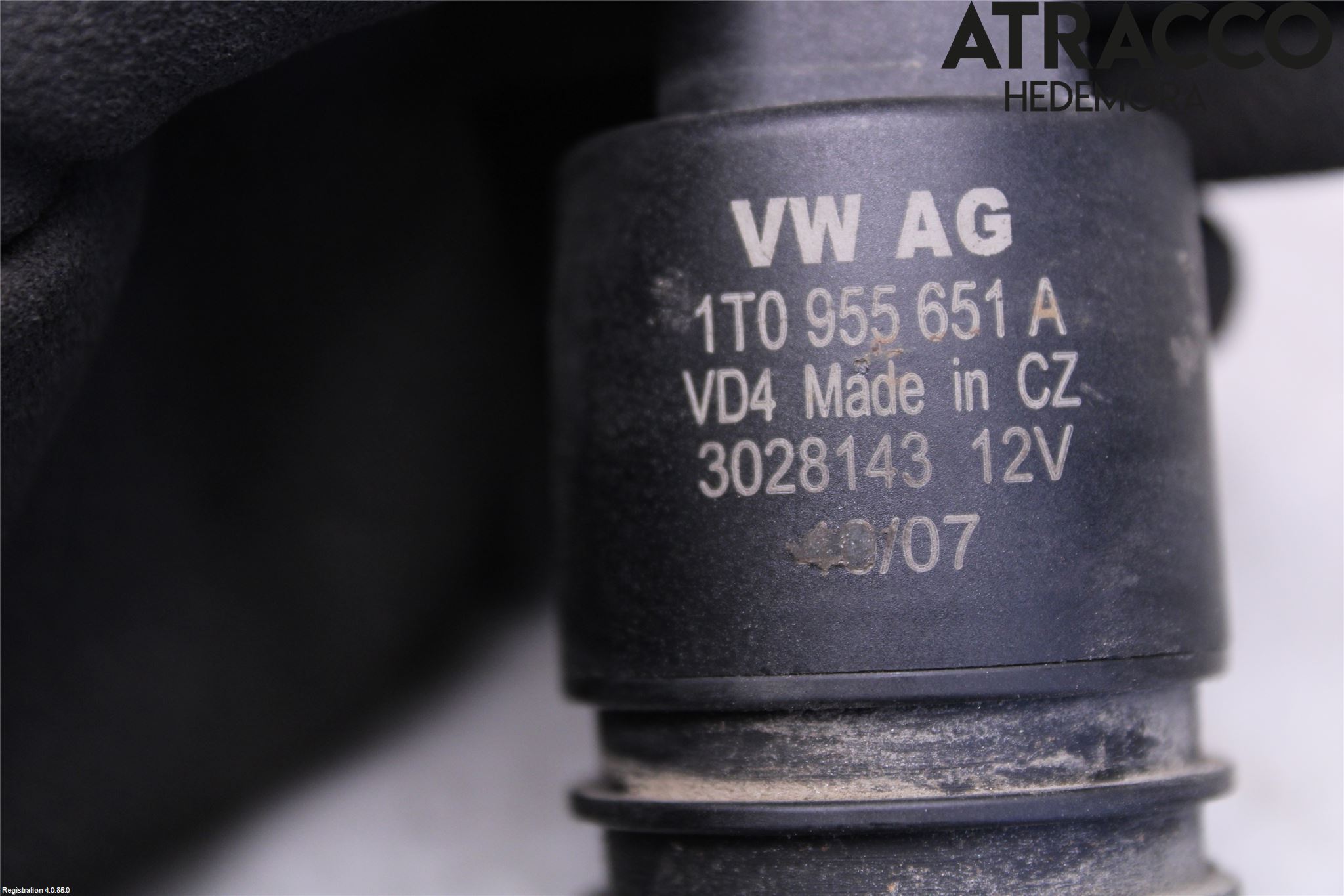 Audi A6/S6     05-11 Spolarpump Vindruta