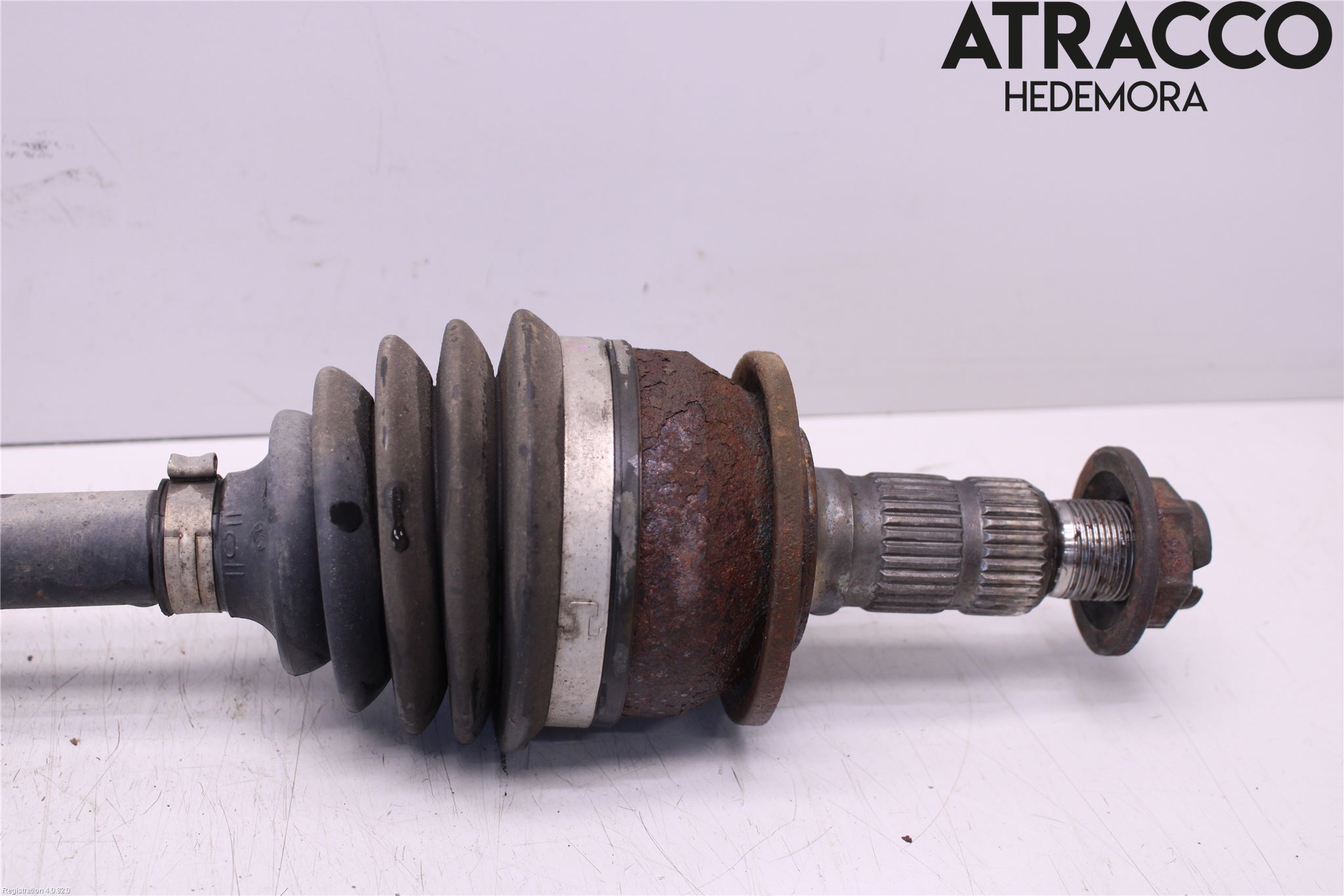 Opel INSIGNIA 09-16 Drivaxel Bak Vänster
