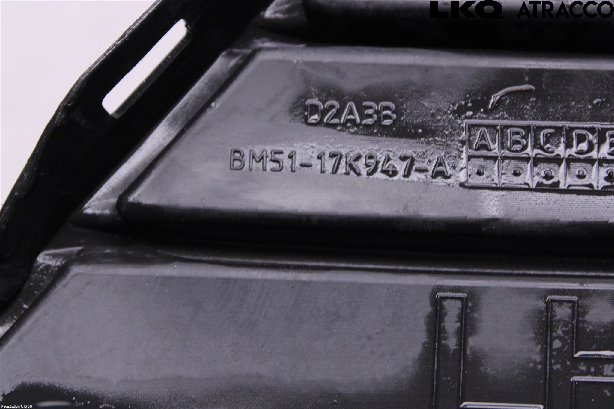 Ford FOCUS 11-14 Grilldel Vänster