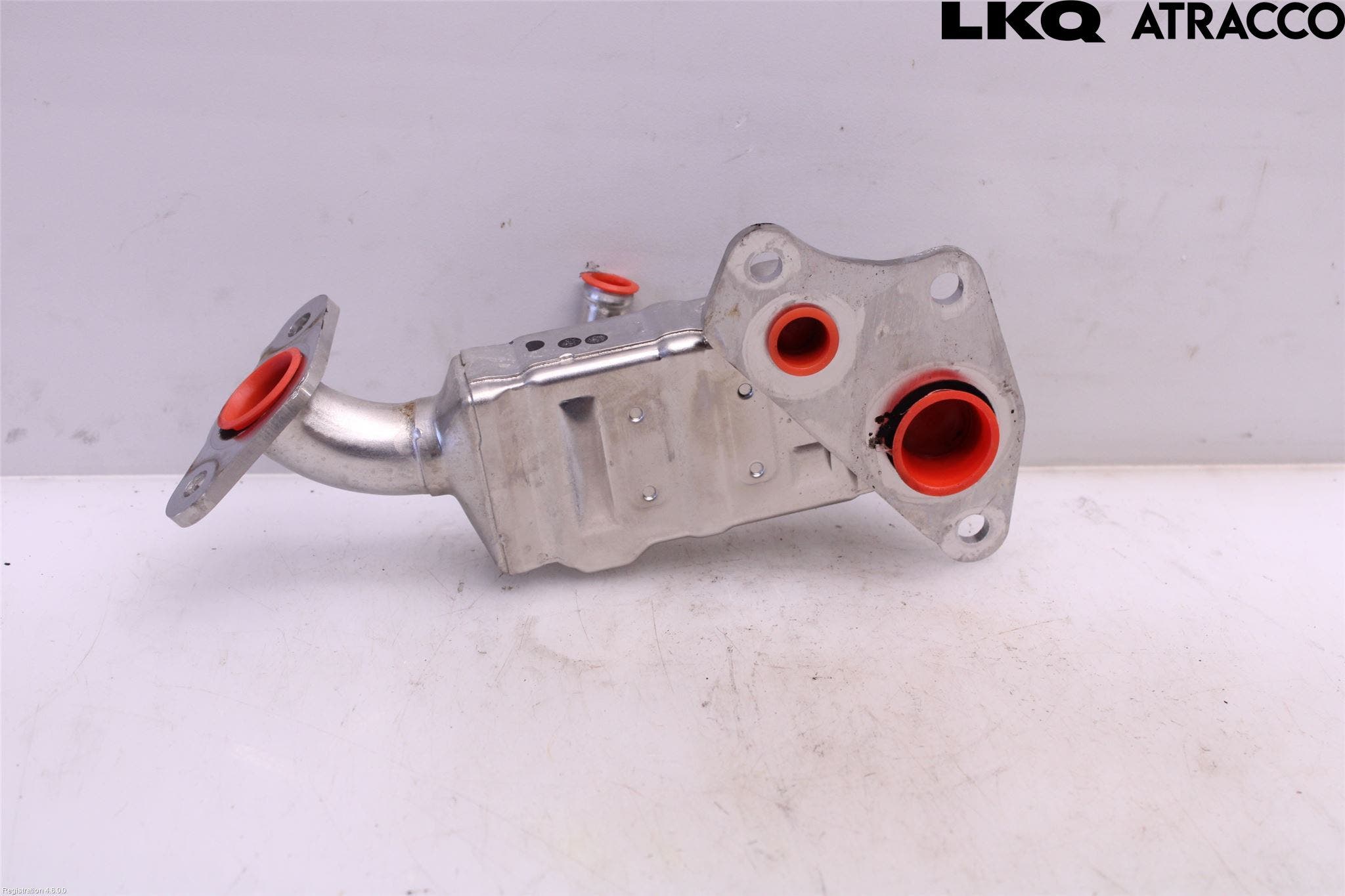 Toyota YARIS CROSS XP21 21- Avgaskylare